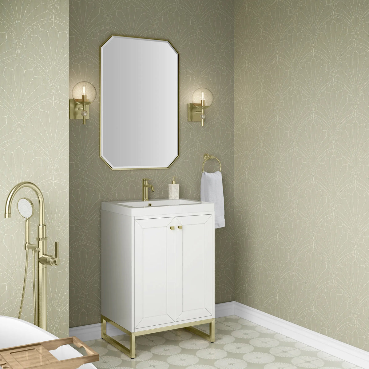24" Chianti Single Cabinet in Glossy White in Champagne Brass-White Glossy image 6