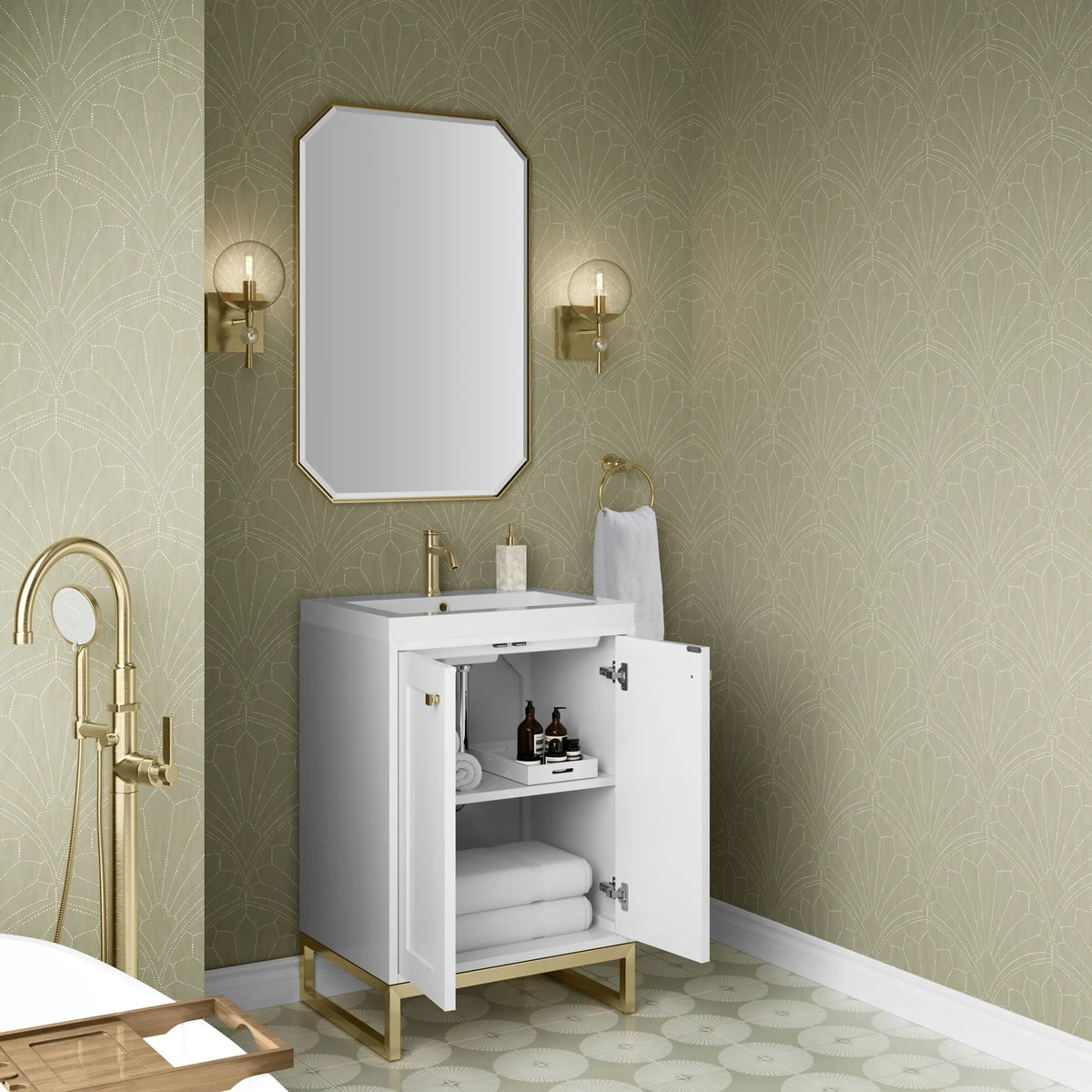 24" Chianti Single Cabinet in Glossy White in Champagne Brass-White Glossy image 8