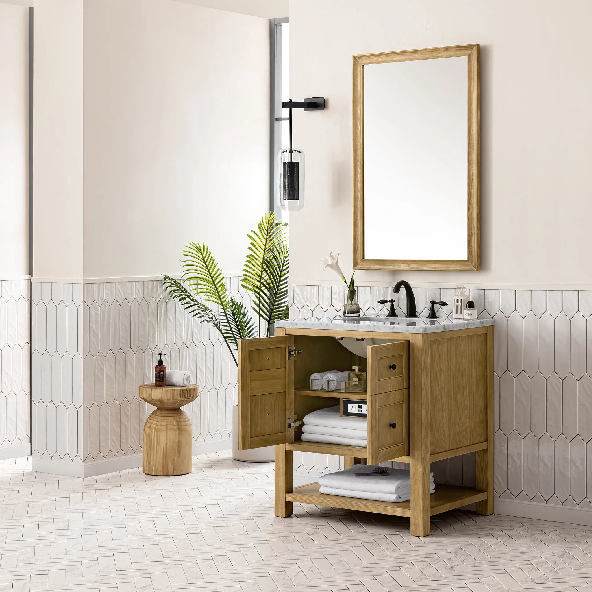 30" Breckenridge Single Vanity in Light Natural Oak-Carrara White Marble-8" Widespread image 2