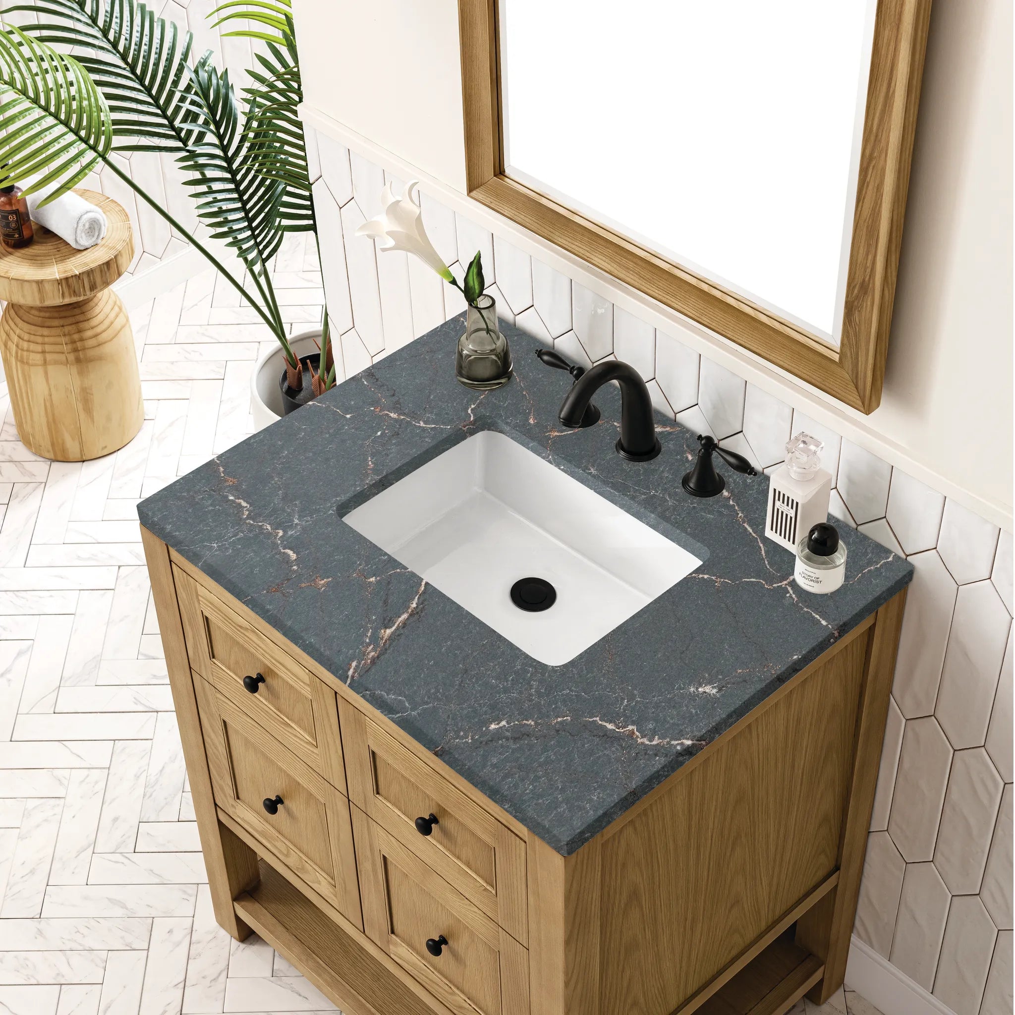 30" Breckenridge Single Vanity in Light Natural Oak-Parisien Bleu Silestone-8" Widespread image 4