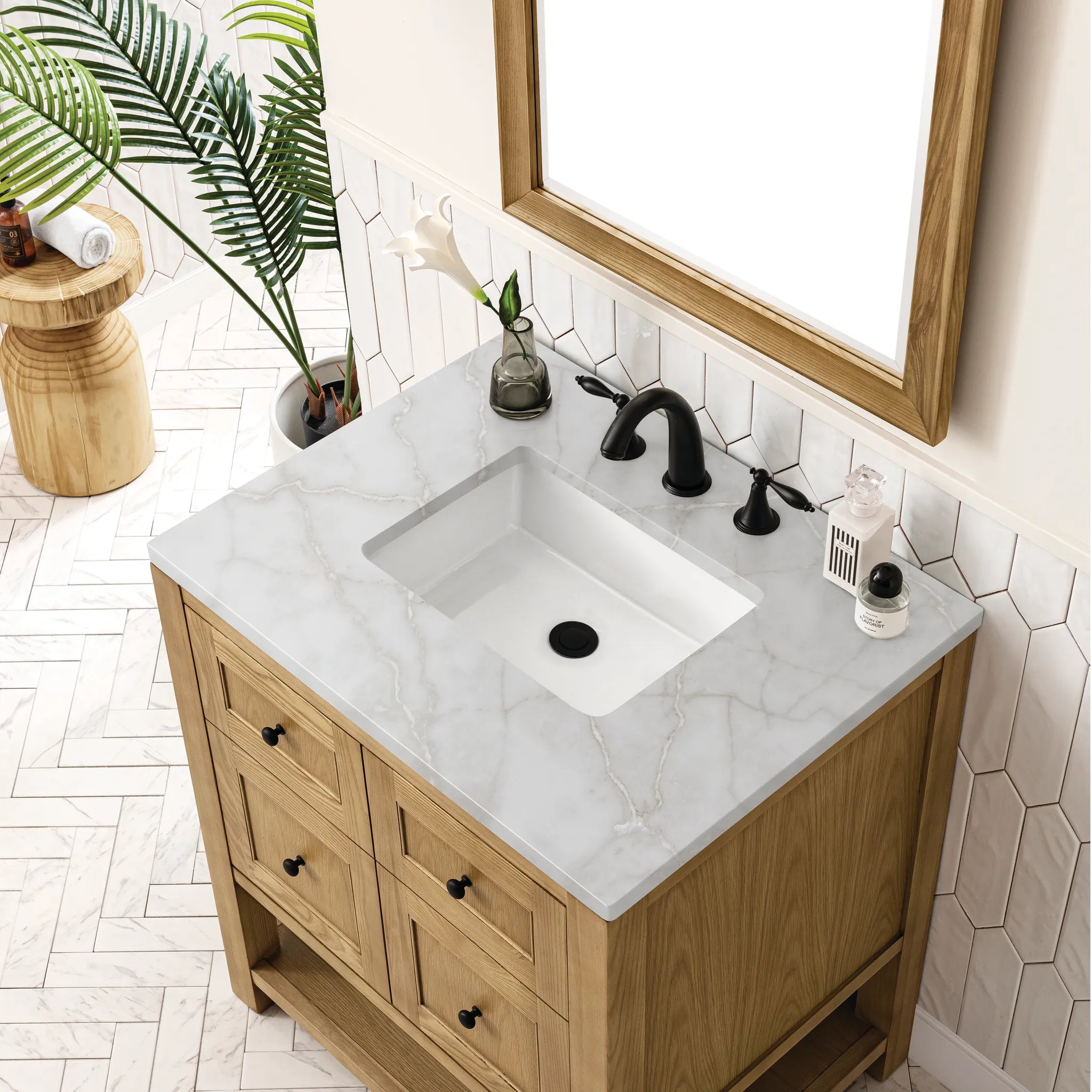 30" Breckenridge Single Vanity in Light Natural Oak-Victorian Silver Silestone-8" Widespread image 4