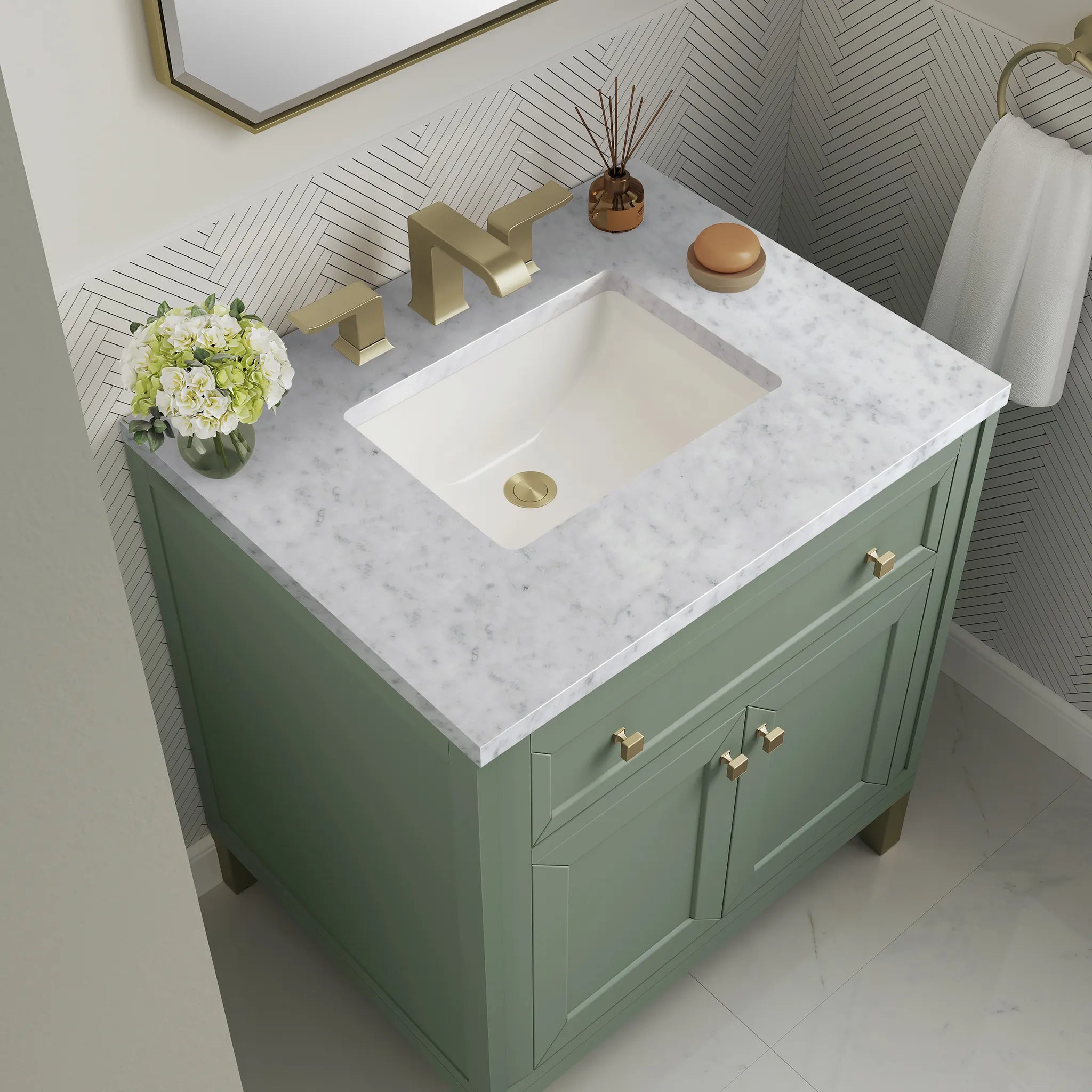 30" Chicago Single Vanity in Smokey Celadon-Carrara White Marble-8" Widespread image 8