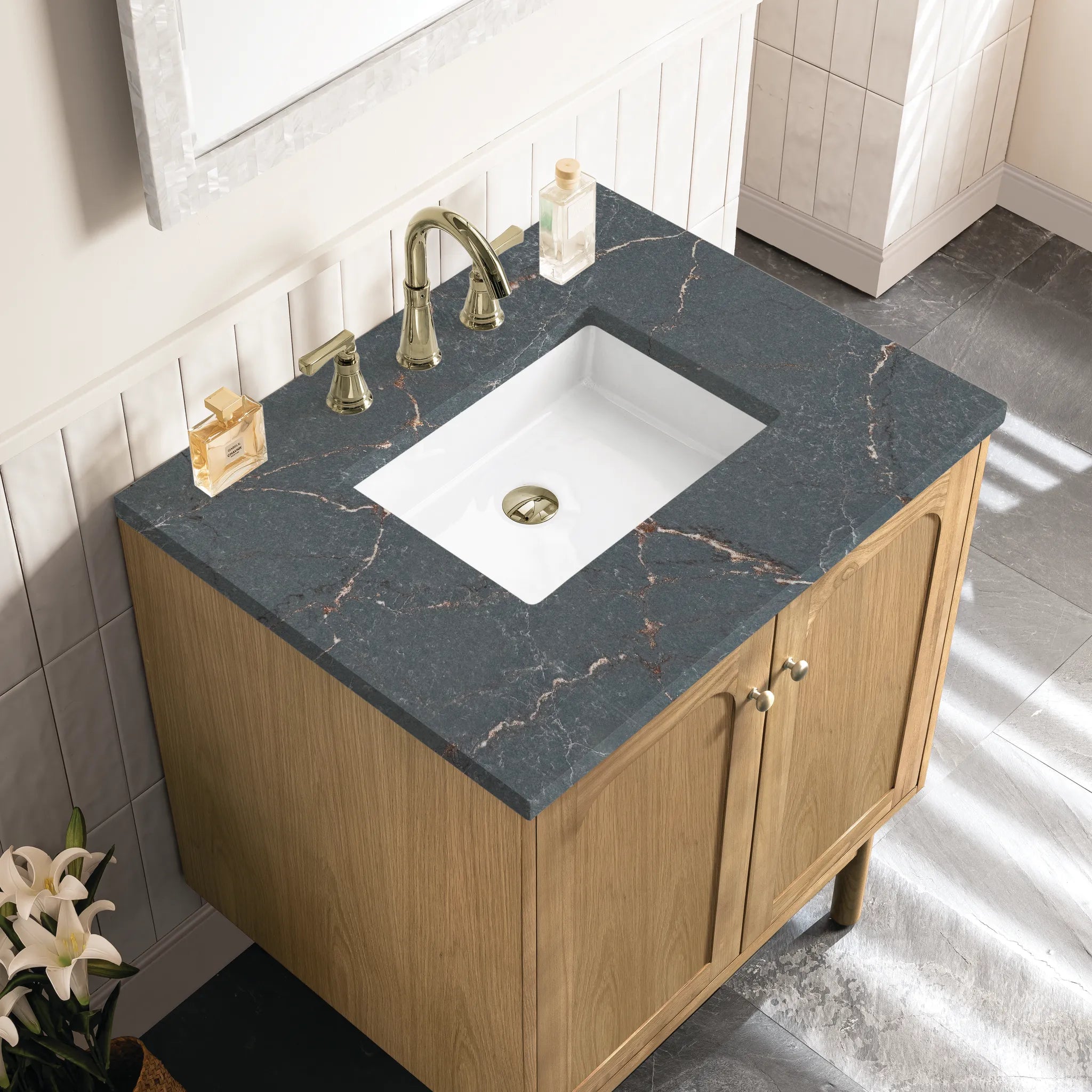 30" Laurent Single Vanity in Light Natural Oak-Parisien Bleu Silestone-8" Widespread image 9