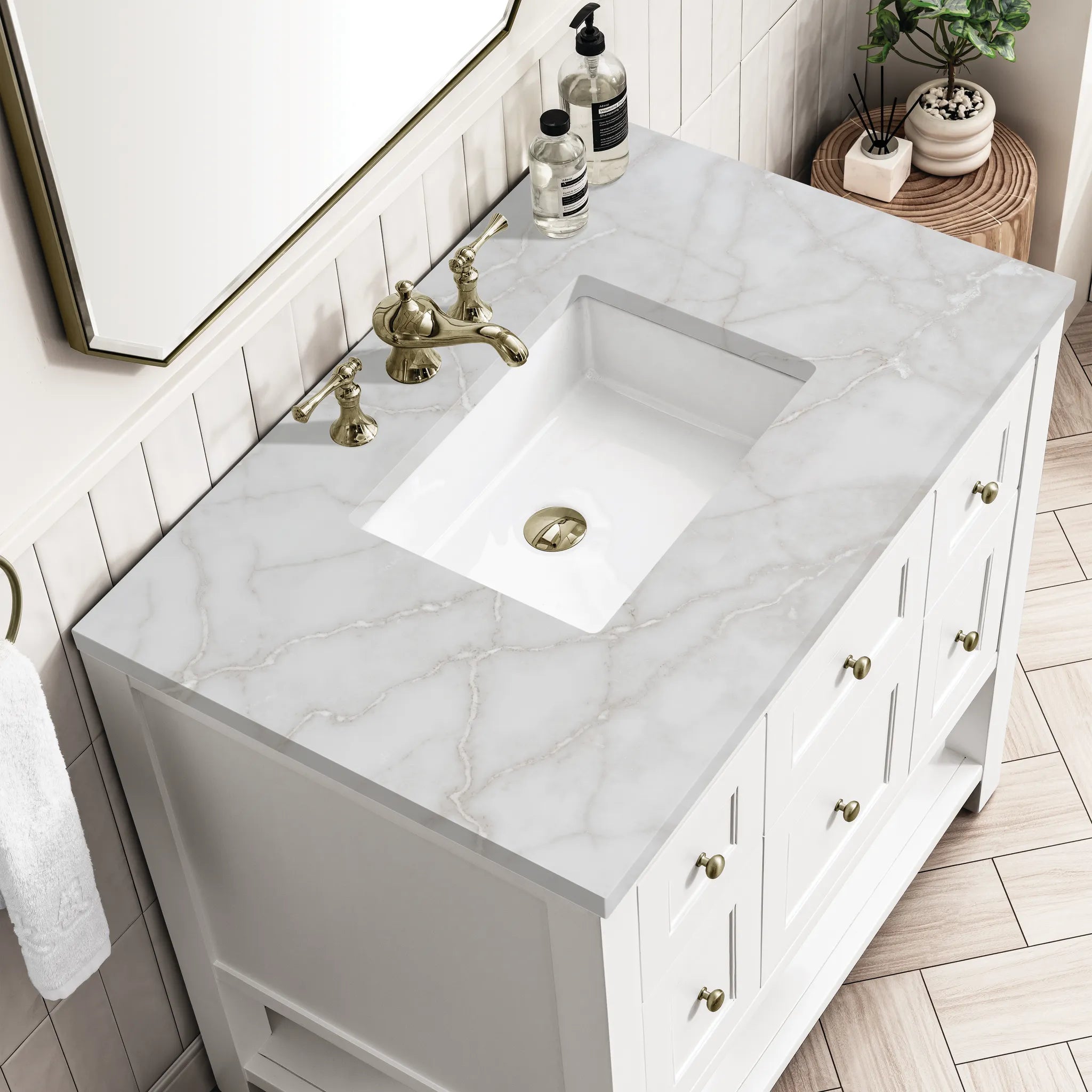 36" Breckenridge Single Vanity in Bright White-Victorian Silver Silestone-8" Widespread image 4