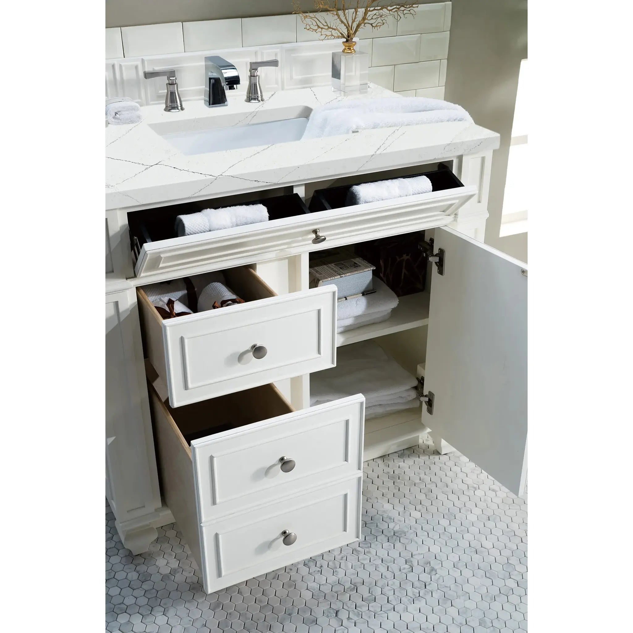 36" Bristol Single Vanity in Bright White-Ethereal Noctis Silestone-8" Widespread image 3