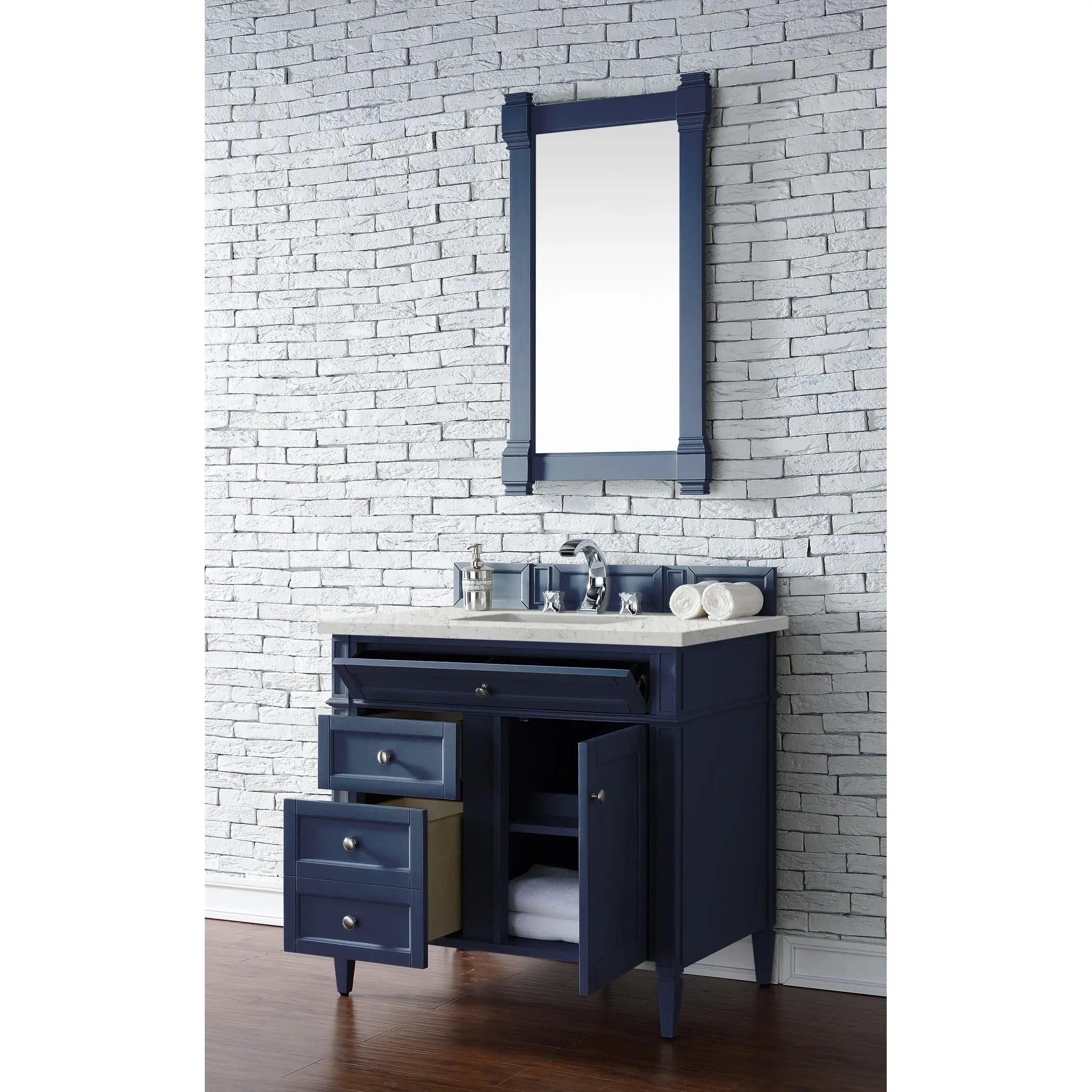 36" Brittany Single Vanity in Victory Blue-Eternal Jasmine Pearl Silestone-8" Widespread image 3
