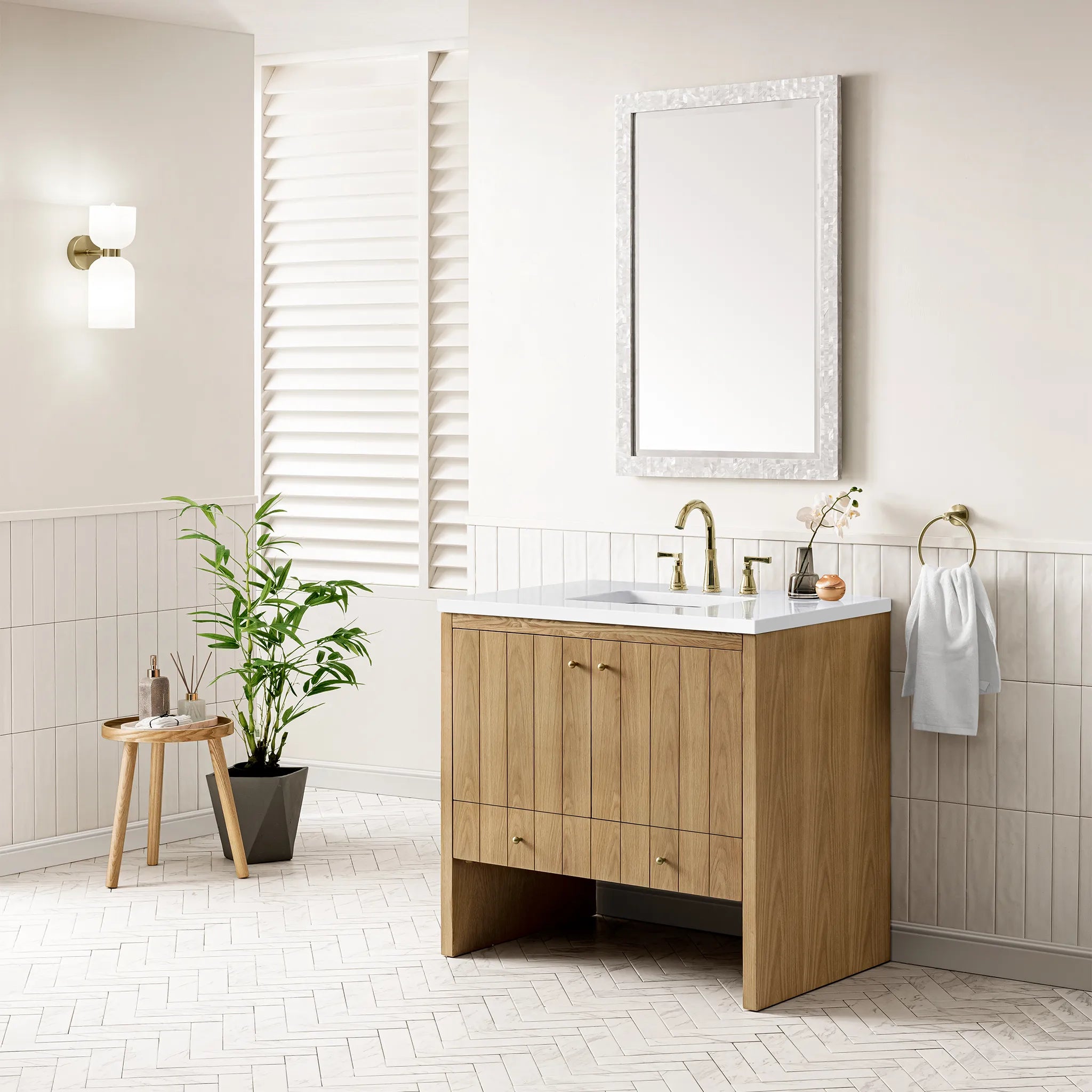 36" Hudson Single Vanity in Light Natural Oak-White Zeus Silestone-8" Widespread image 3