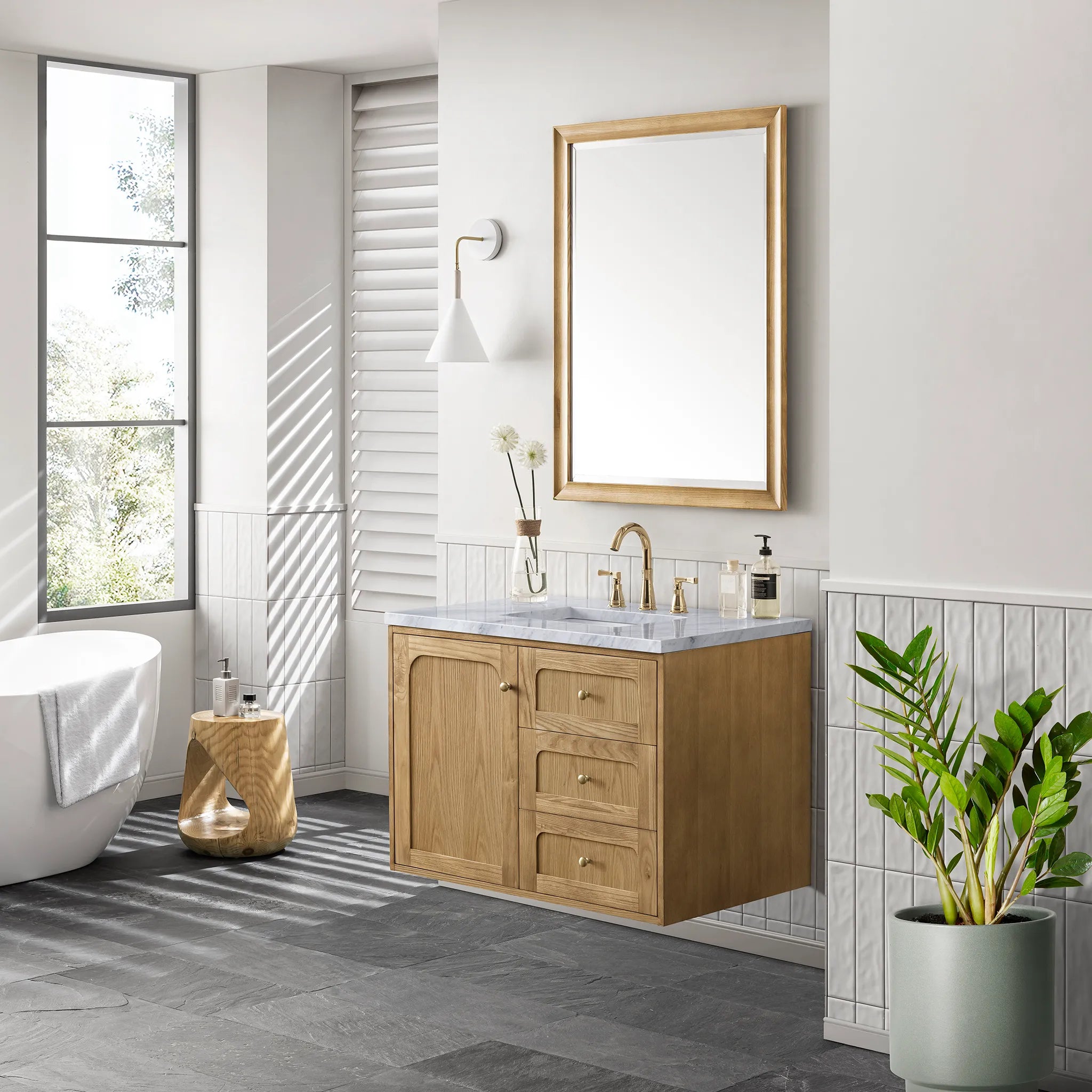 36" Laurent Single Vanity in Light Natural Oak-Carrara White Marble-8" Widespread image 4