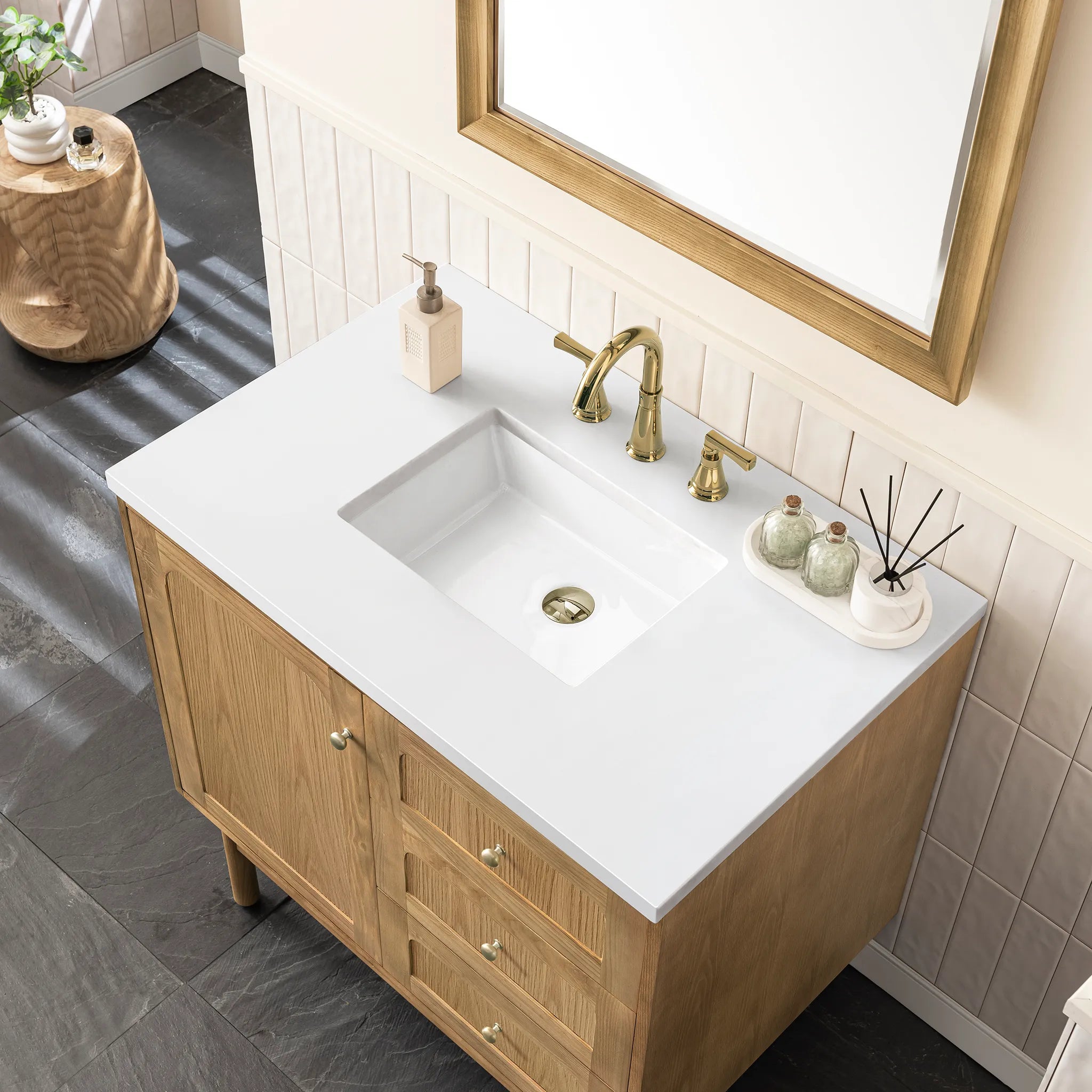 36" Laurent Single Vanity in Light Natural Oak-White Zeus Silestone-8" Widespread image 11