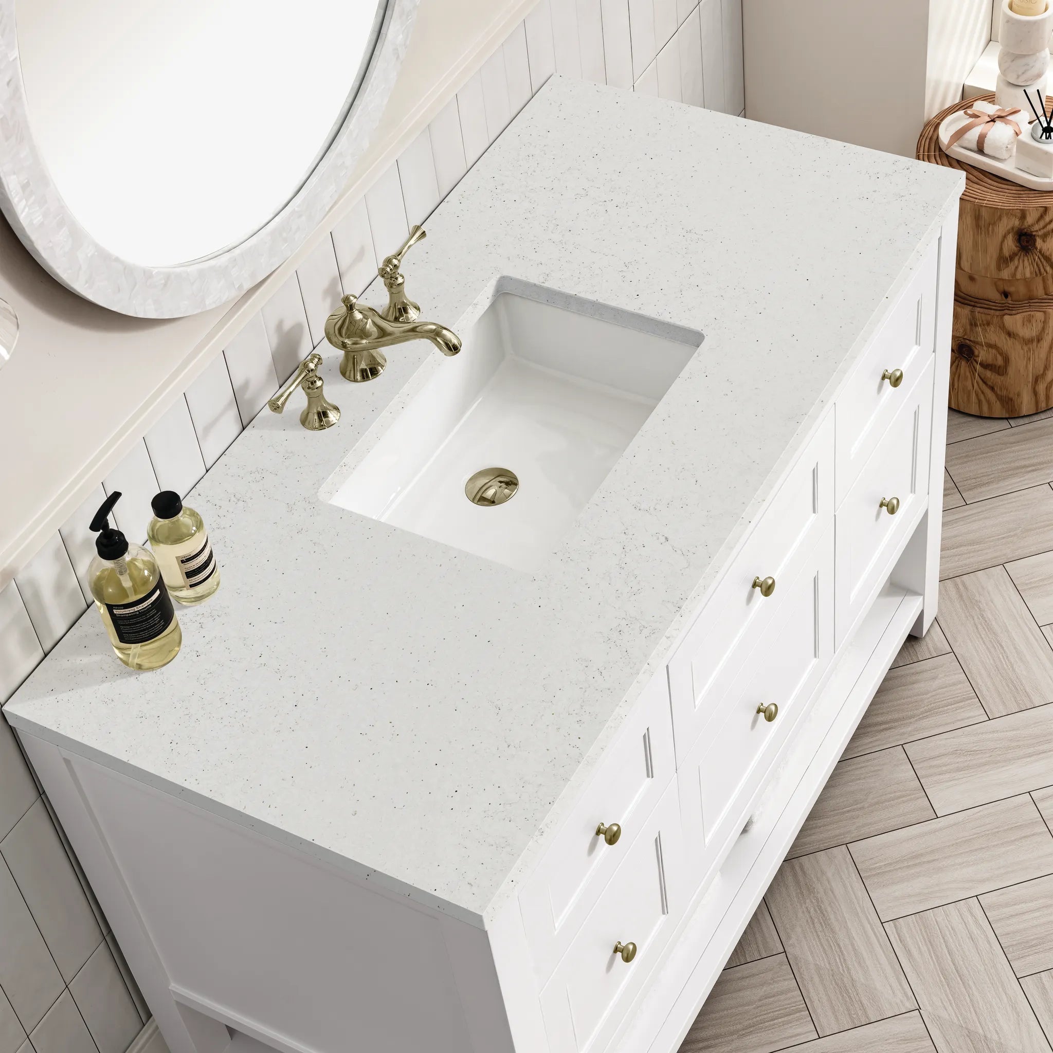 48" Breckenridge Single Vanity in Bright White-Lime Delight Silestone-8" Widespread image 4