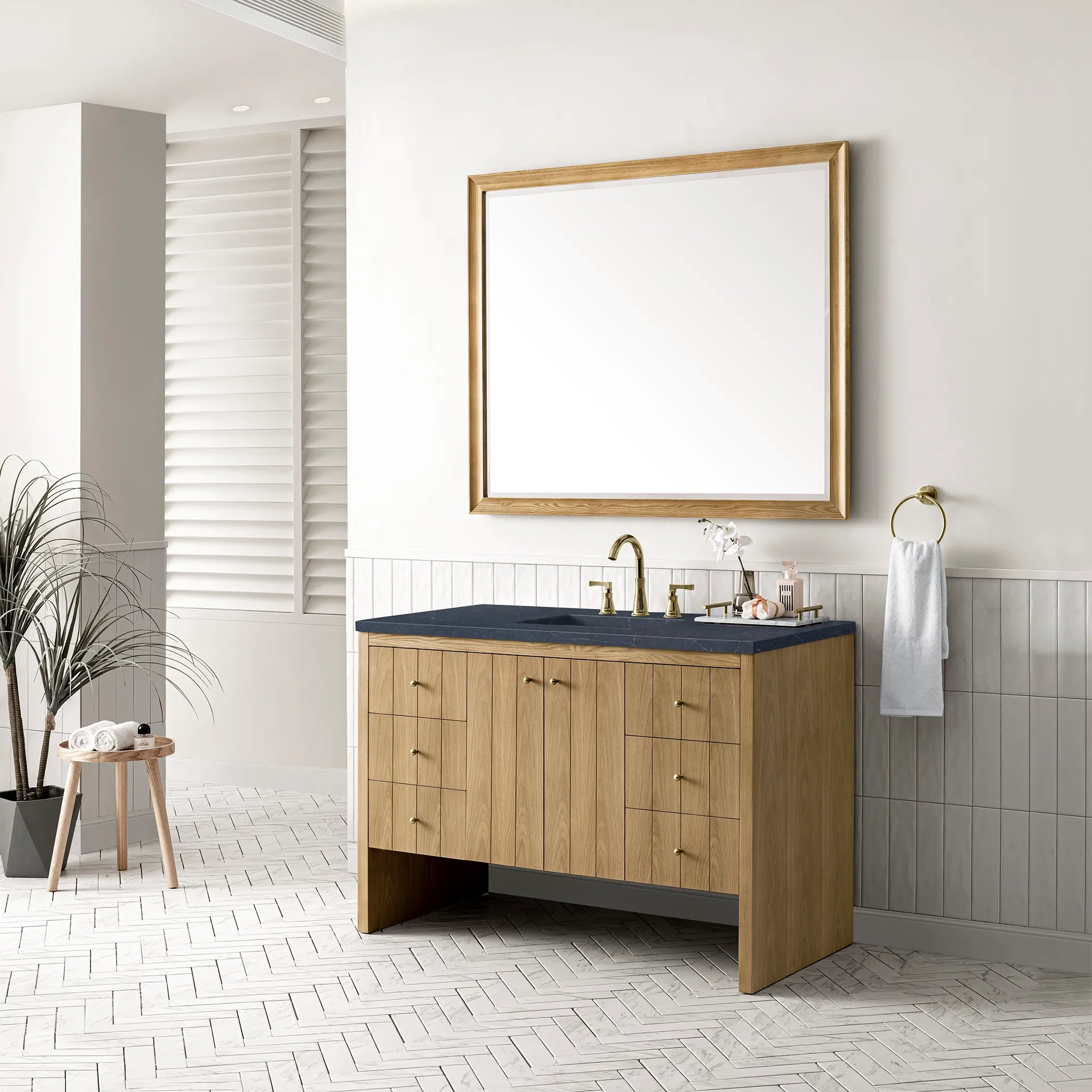 48" Hudson Single Vanity in Light Natural Oak-Charcoal Soapstone Silestone-8" Widespread image 2