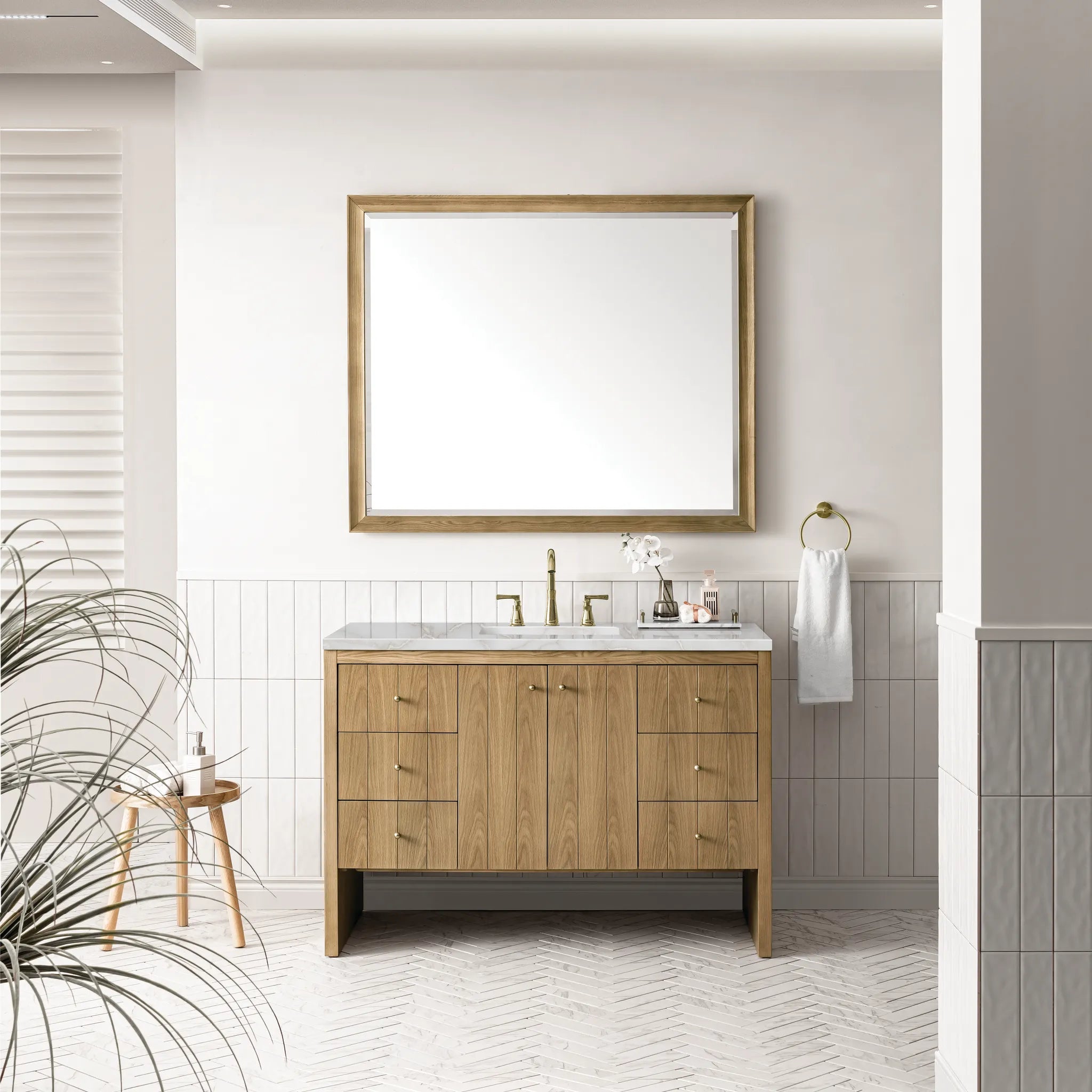 48" Hudson Single Vanity in Light Natural Oak-Victorian Silver Silestone-8" Widespread image 1