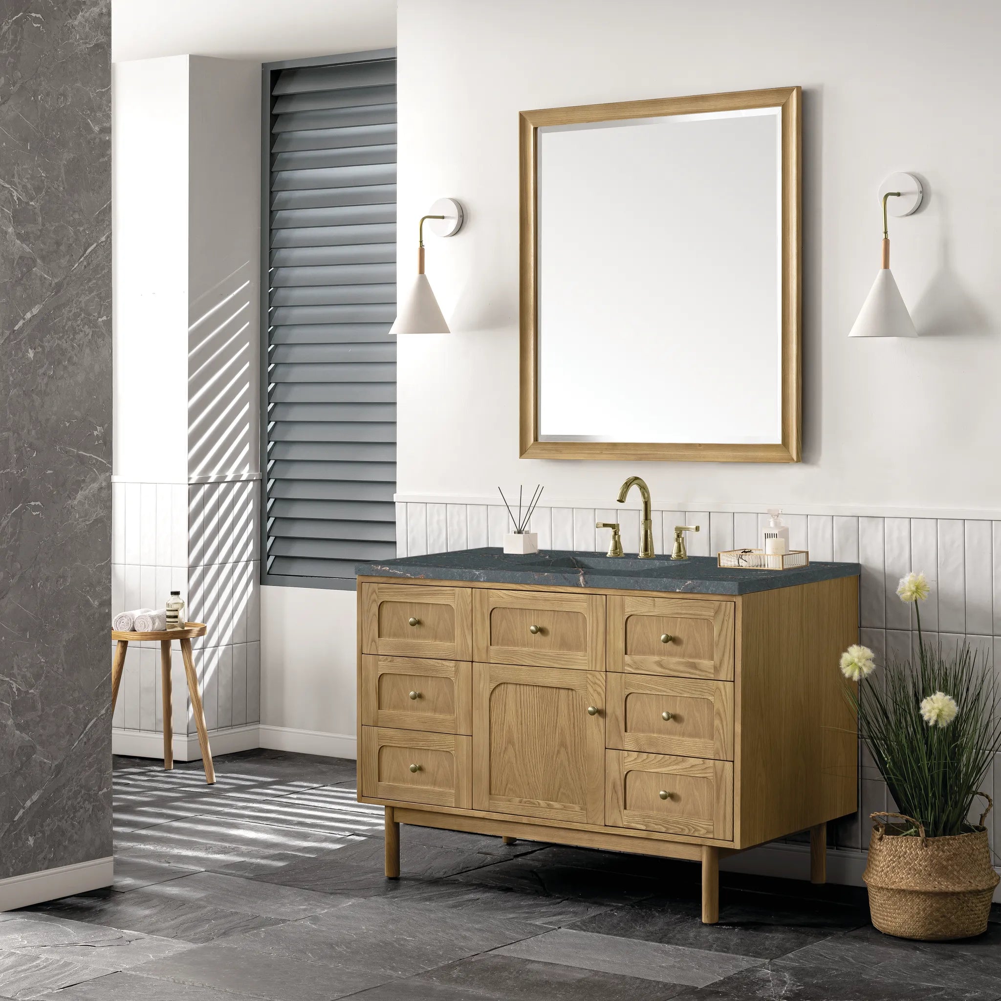 48" Laurent Single Vanity in Light Natural Oak-Parisien Bleu Silestone-8" Widespread image 4