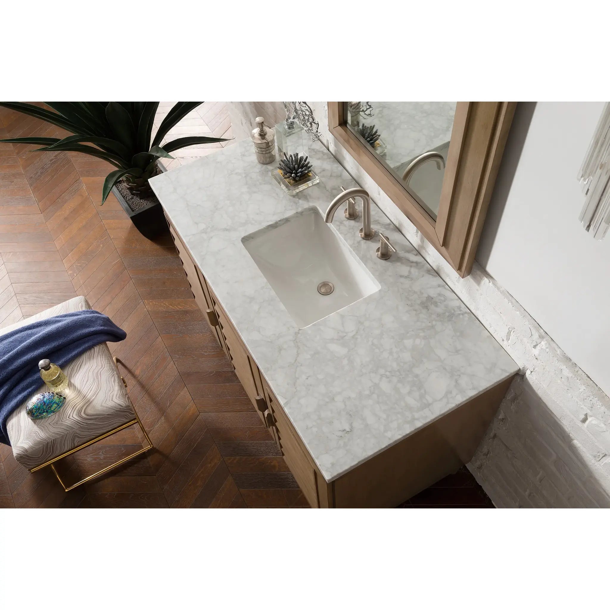 48" Portland Single Vanity in Whitewashed Walnut-Carrara White Marble-8" Widespread image 2