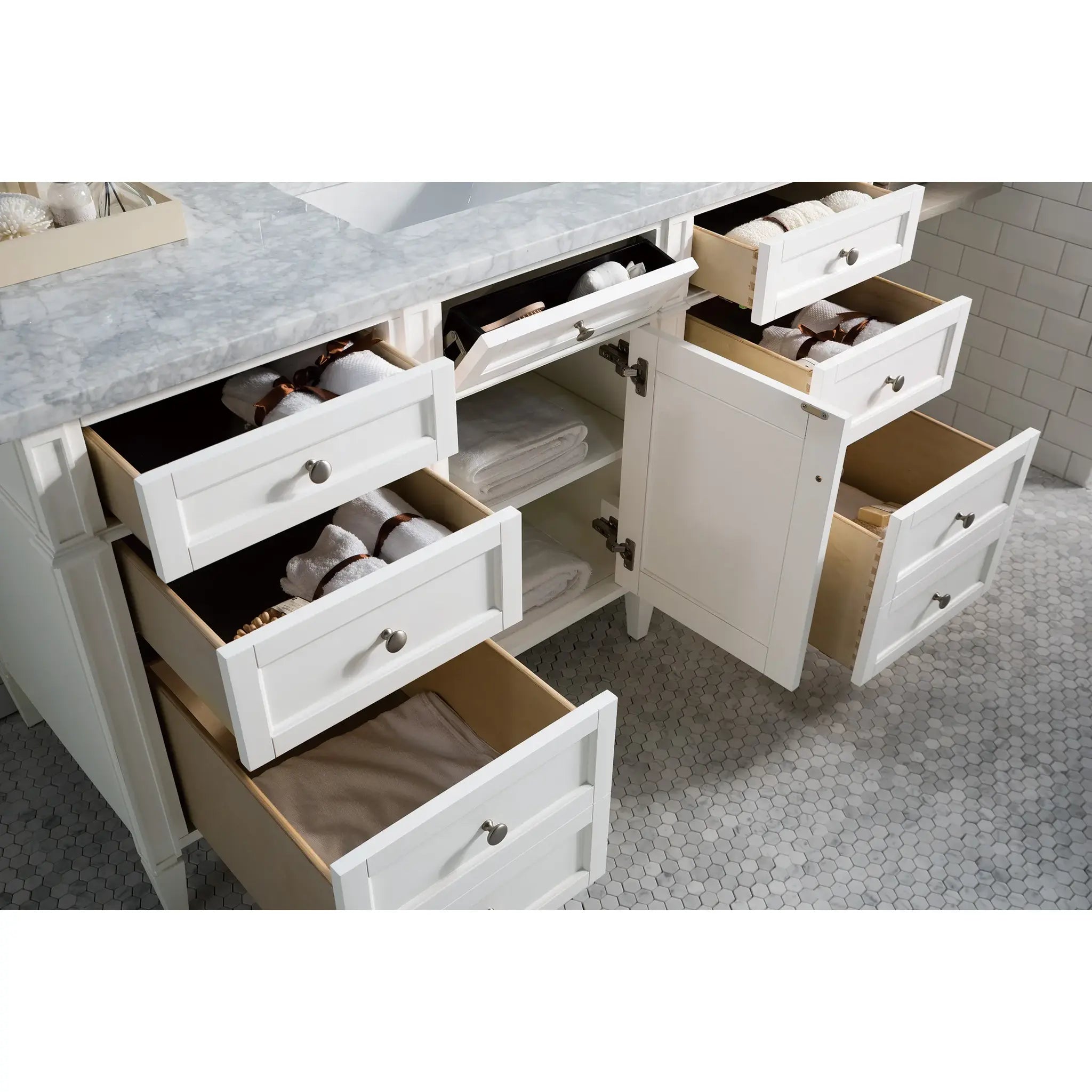 60" Brittany Single Vanity in Bright White-Carrara White Marble-8" Widespread image 3