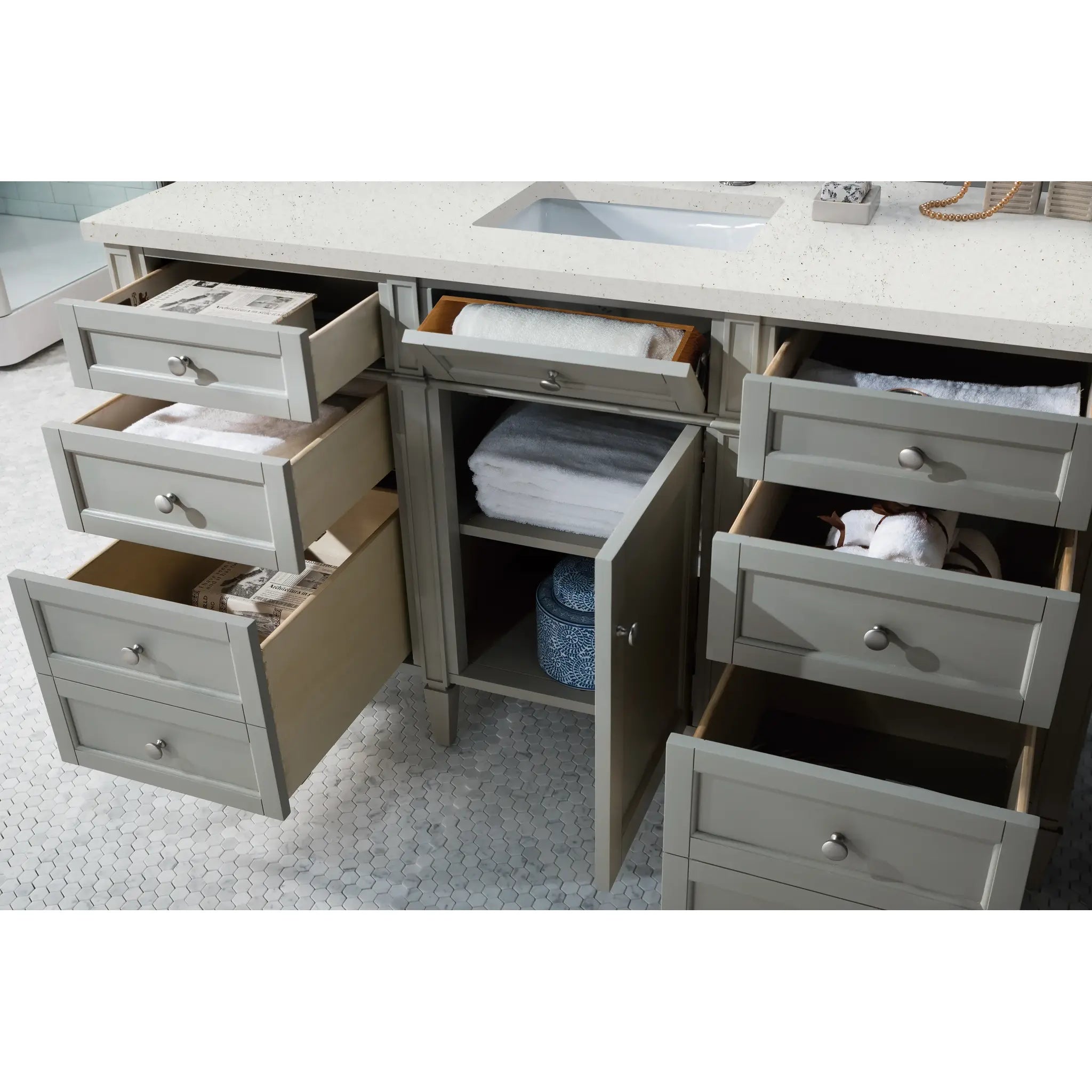 60" Brittany Single Vanity in Urban Gray-Lime Delight Silestone-8" Widespread image 3
