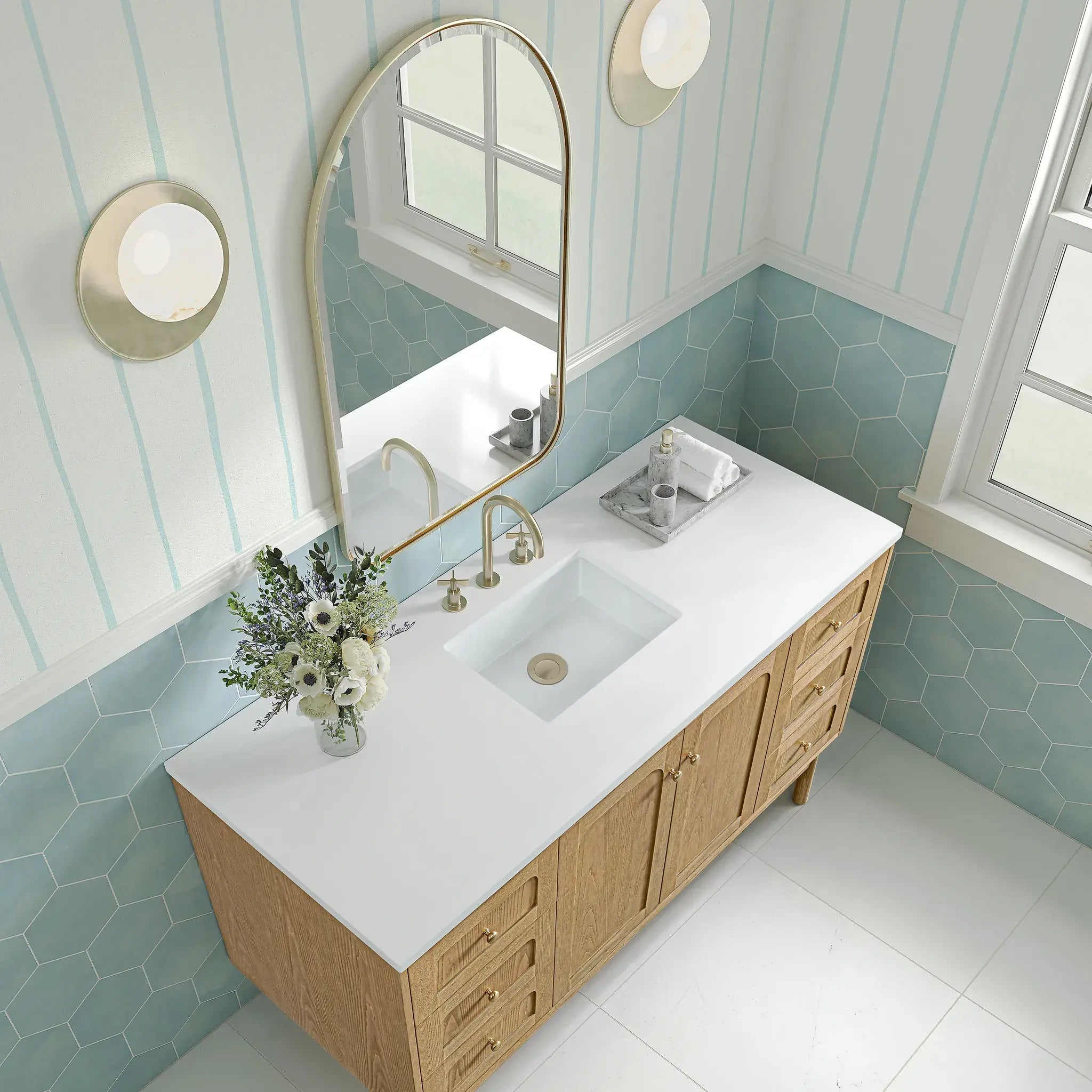 60" Laurent Single Vanity in Light Natural Oak-White Zeus Silestone-8" Widespread image 10