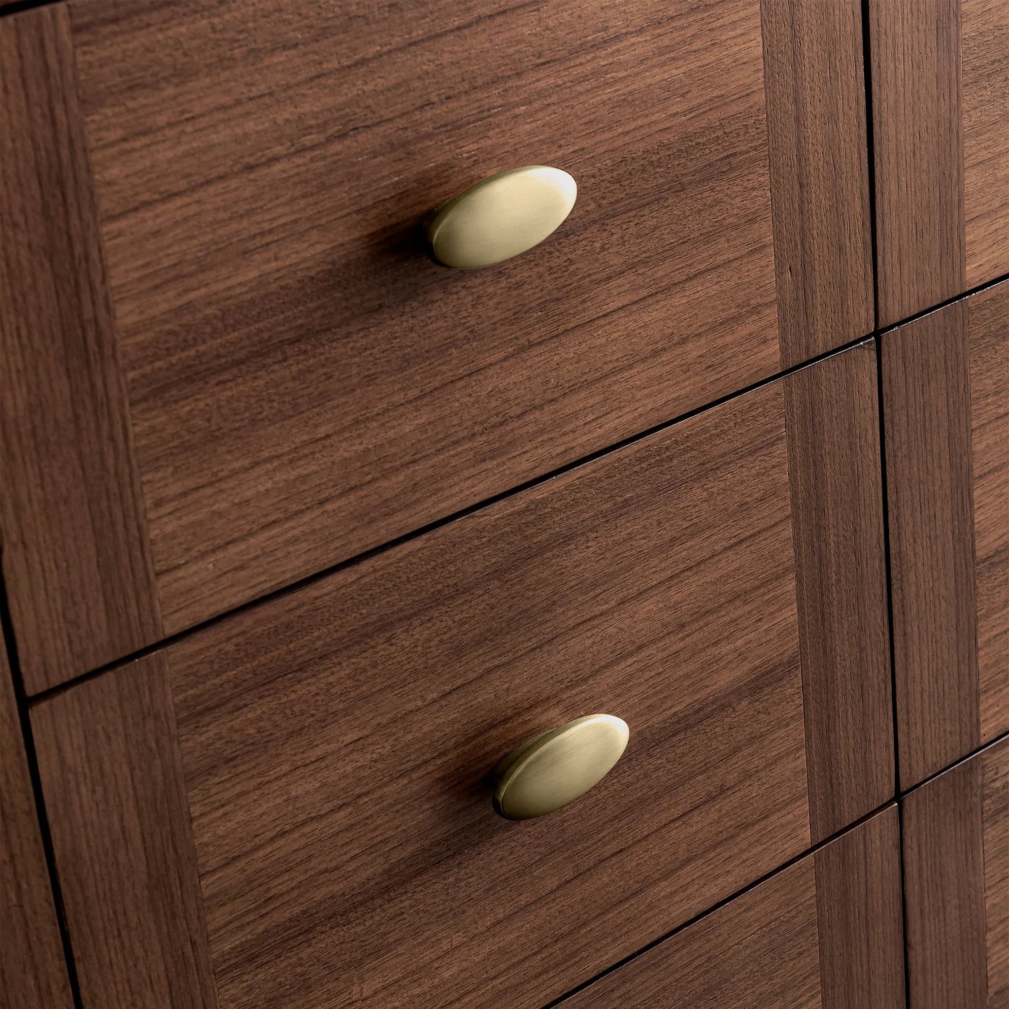 72-amberly-double-vanity-in-mid-century-walnut-w-freepower-wireless-charger-by-james-martin-vanities-siberian-silestone image 12