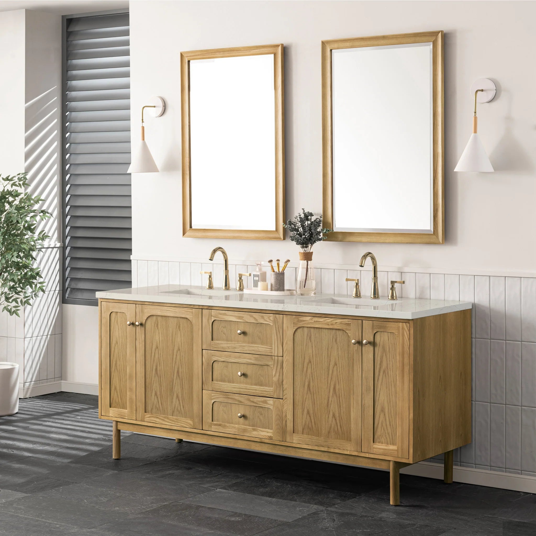 72-laurent-double-vanity-in-light-natural-oak-w-freepower-wireless-charger-by-james-martin-vanities-siberian-silestone image 8