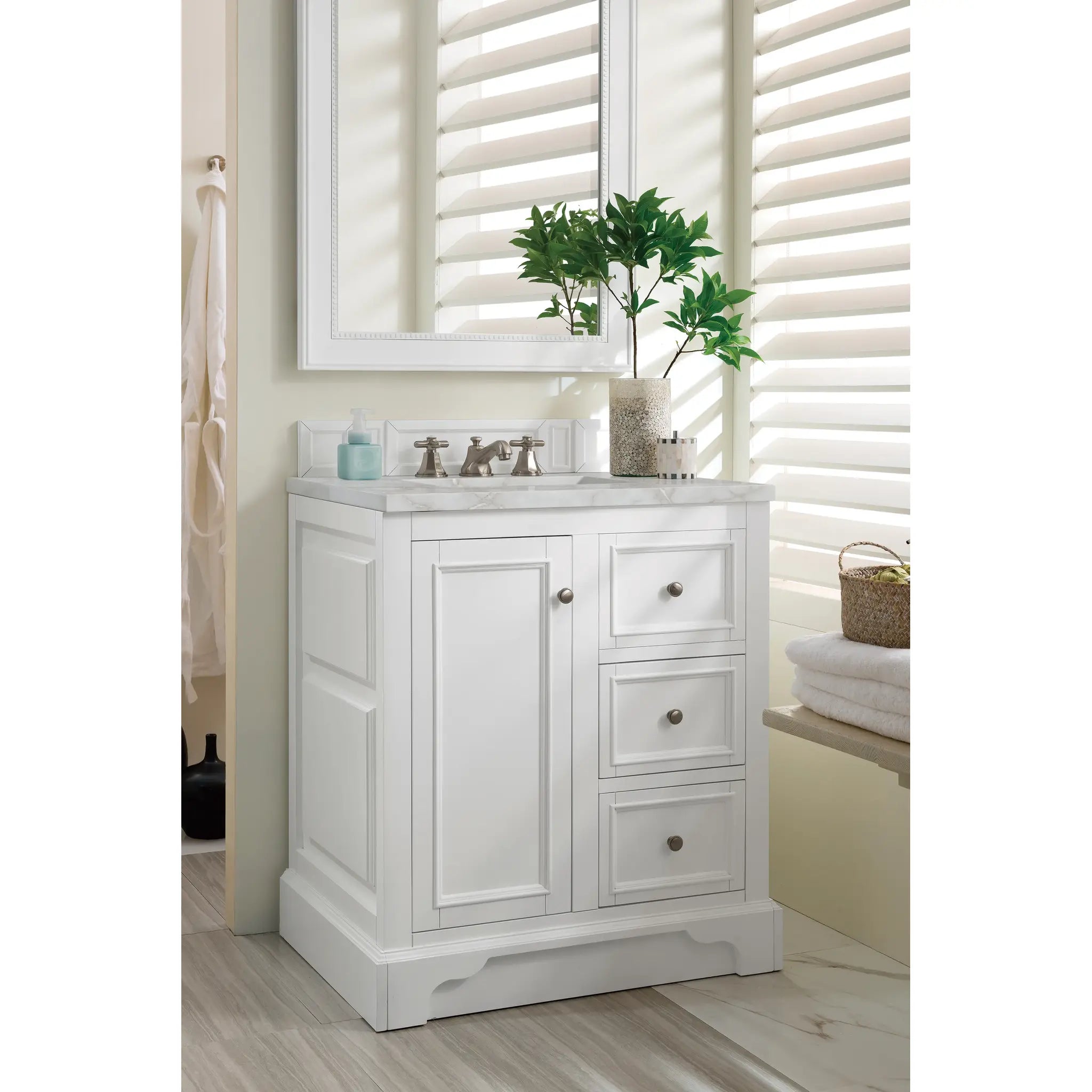 De Soto 30" Single Vanity in Bright White-Victorian Silver Silestone-8" Widespread image 2