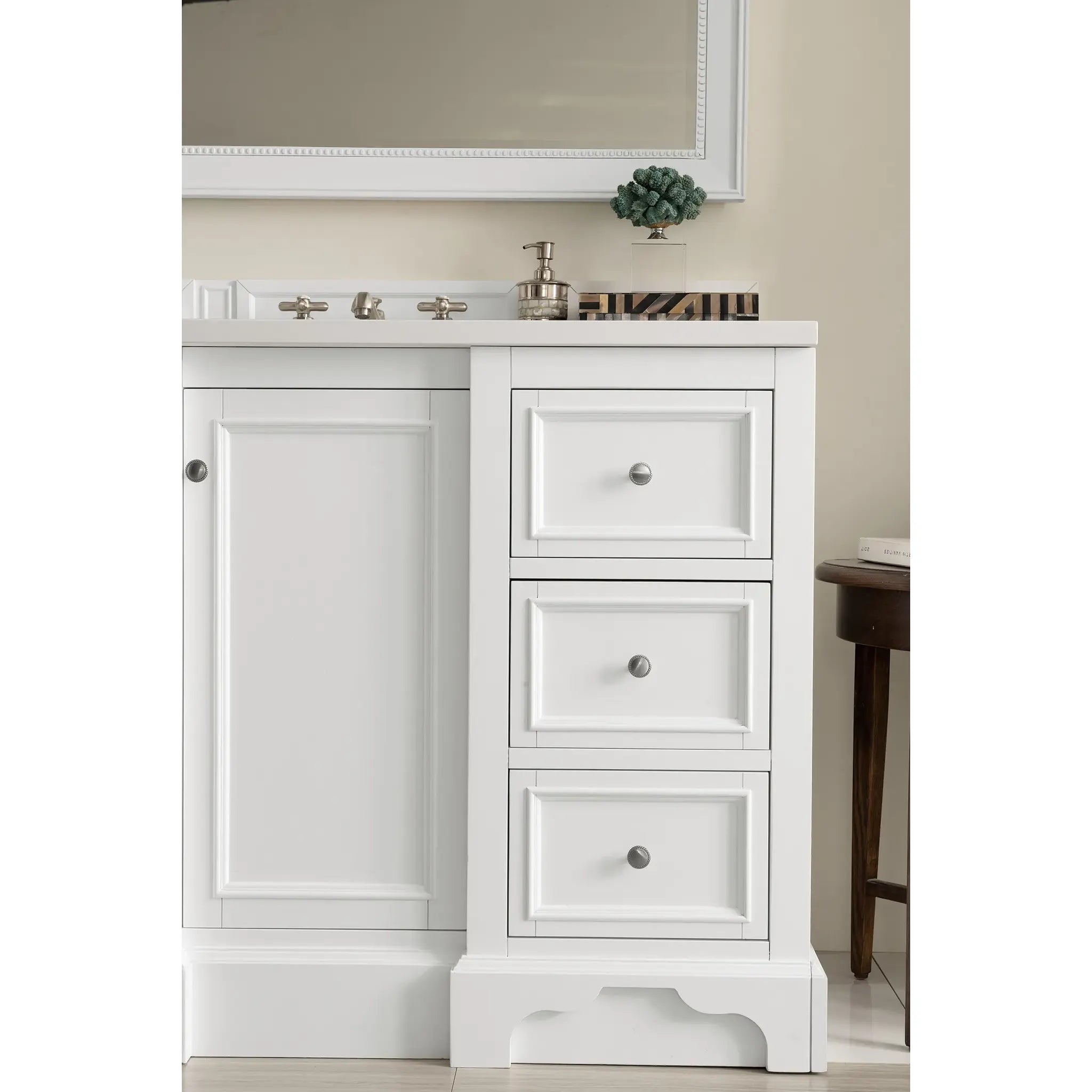 De Soto 48" Single Vanity in Bright White-White Zeus Silestone-8" Widespread image 5