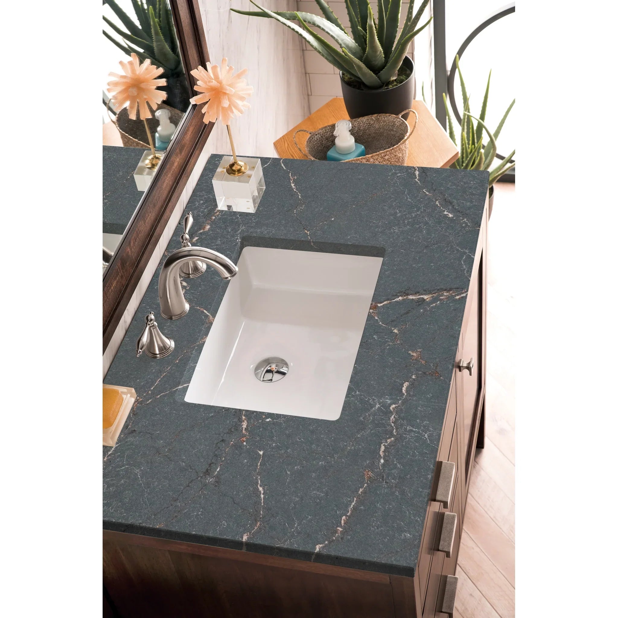 james-martin-e444-v36-mca-3pbl-parisien-bleu-silestone-top-8-widespread image 4