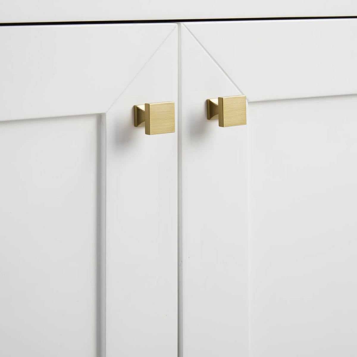 20" Chianti Single Cabinet in Glossy White in Champagne Brass-Cabinet Only image 7