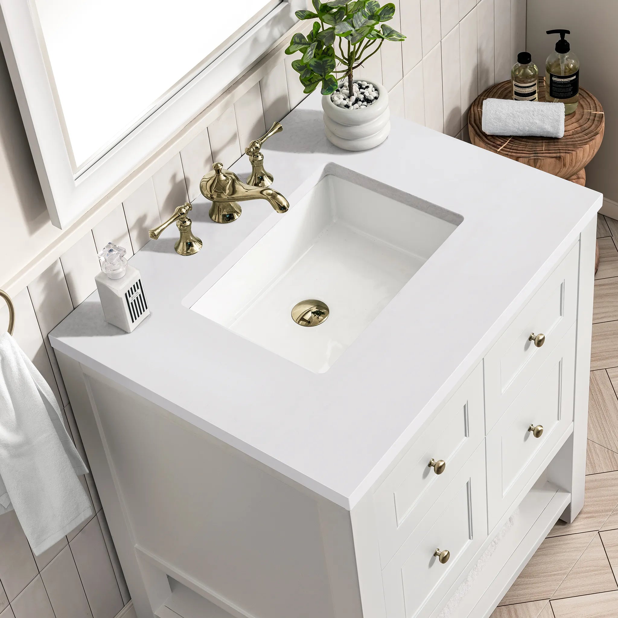 30" Breckenridge Single Vanity in Bright White-White Zeus Silestone-8" Widespread image 7