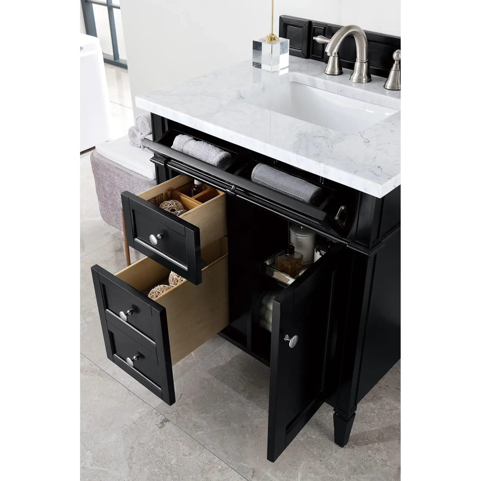 30" Brittany Single Vanity in Black Onyx-Carrara White Marble-8" Widespread image 4