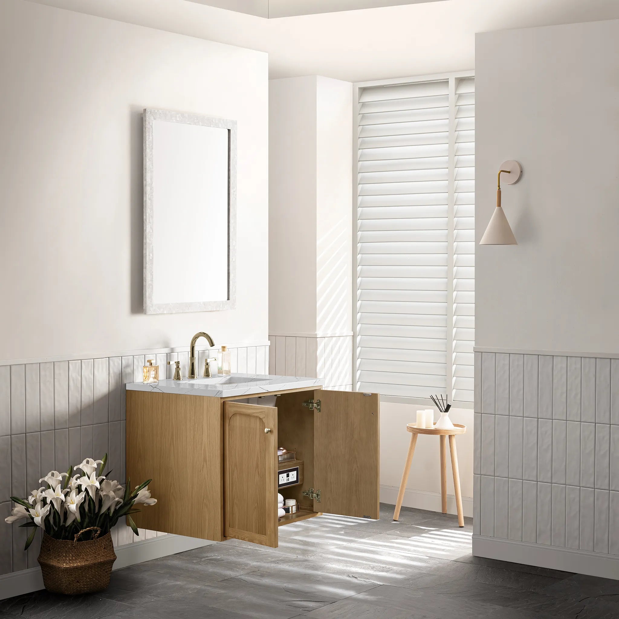 30" Laurent Single Vanity in Light Natural Oak-Ethereal Noctis Silestone-8" Widespread image 7