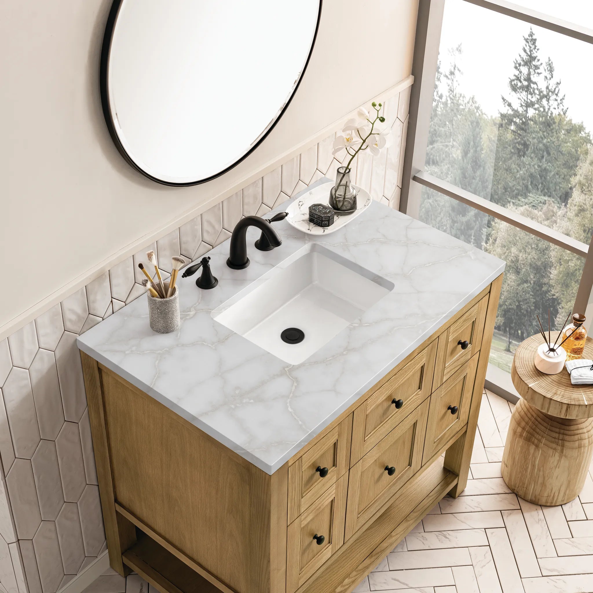 36" Breckenridge Single Vanity in Light Natural Oak-Victorian Silver Silestone-8" Widespread image 4