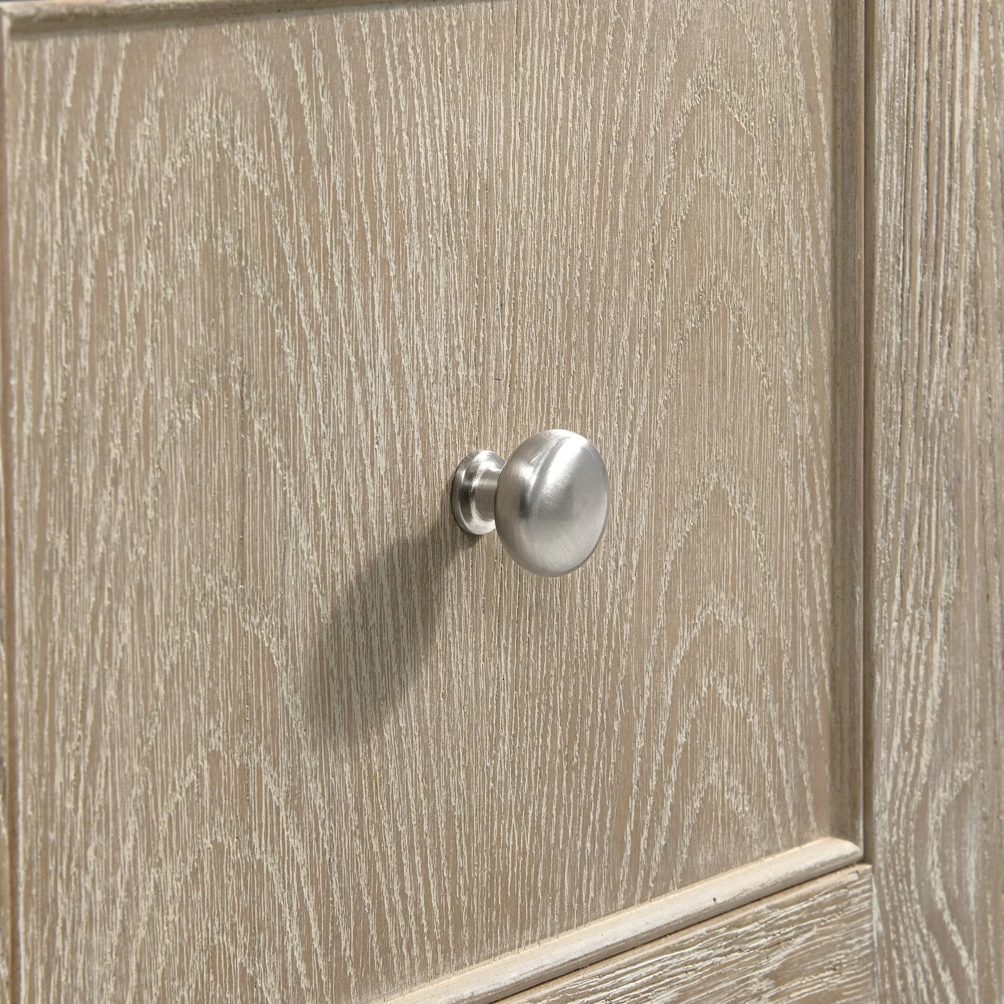 36-breckenridge-single-vanity-in-whitewashed-oak-by-james-martin-vanities-siberian-silestone image 4