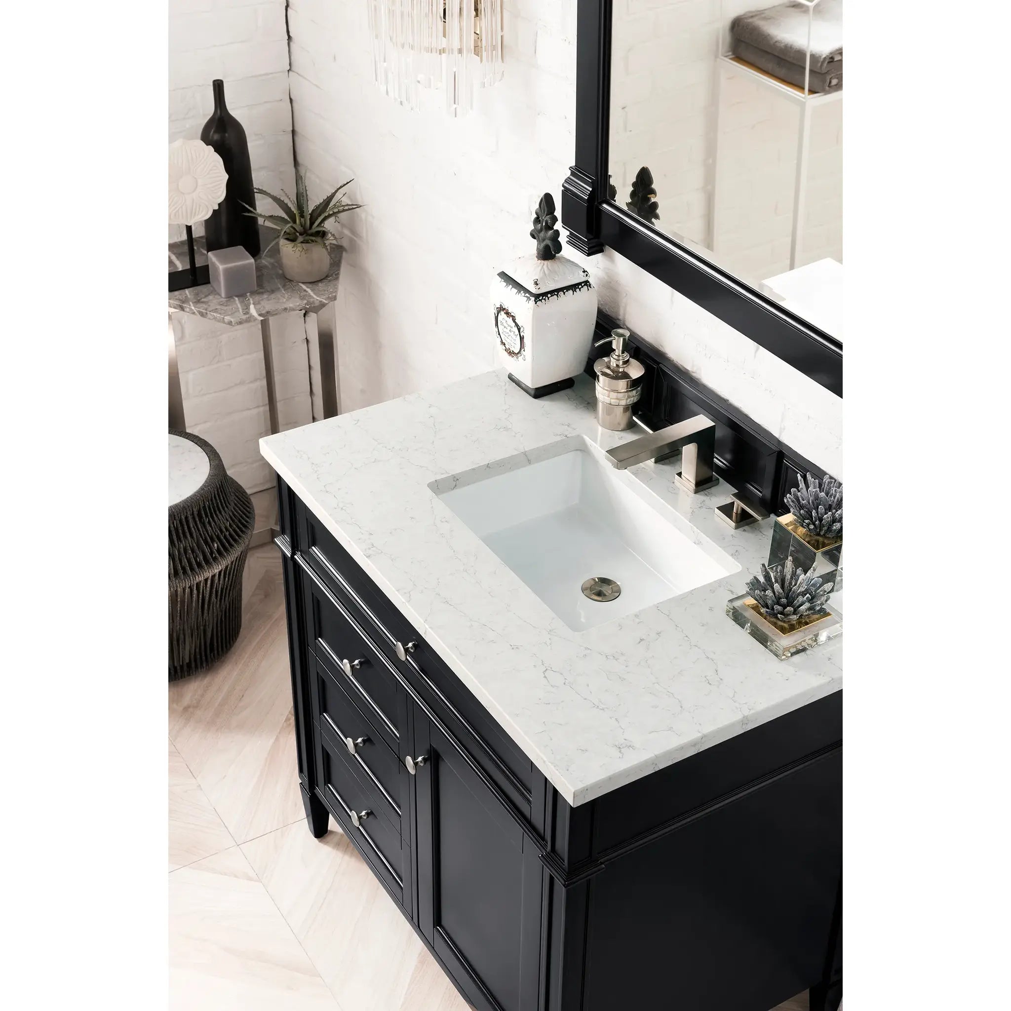 36" Brittany Single Vanity in Black Onyx-Eternal Jasmine Pearl Silestone-8" Widespread image 2