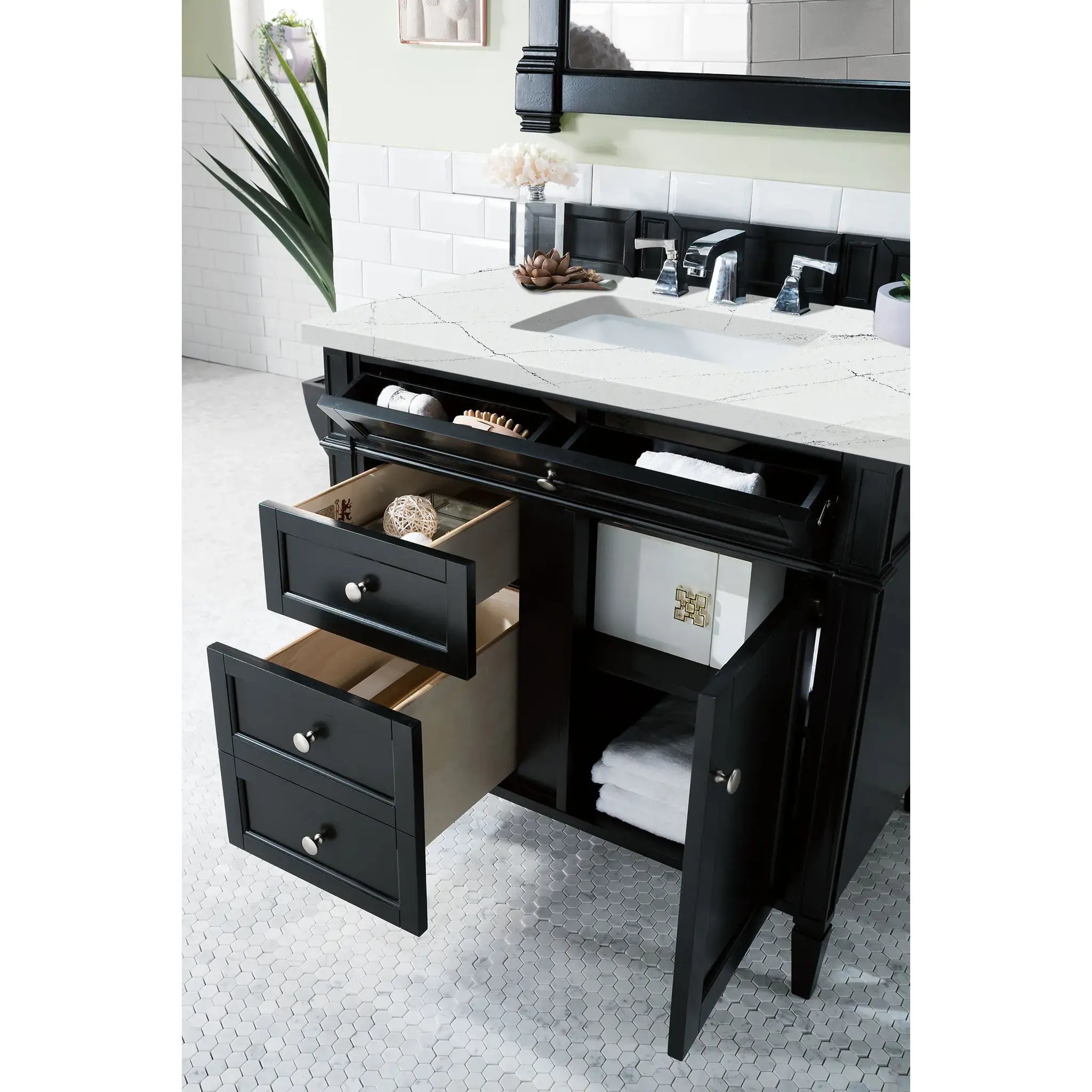 36" Brittany Single Vanity in Black Onyx-Ethereal Noctis Silestone-8" Widespread image 3