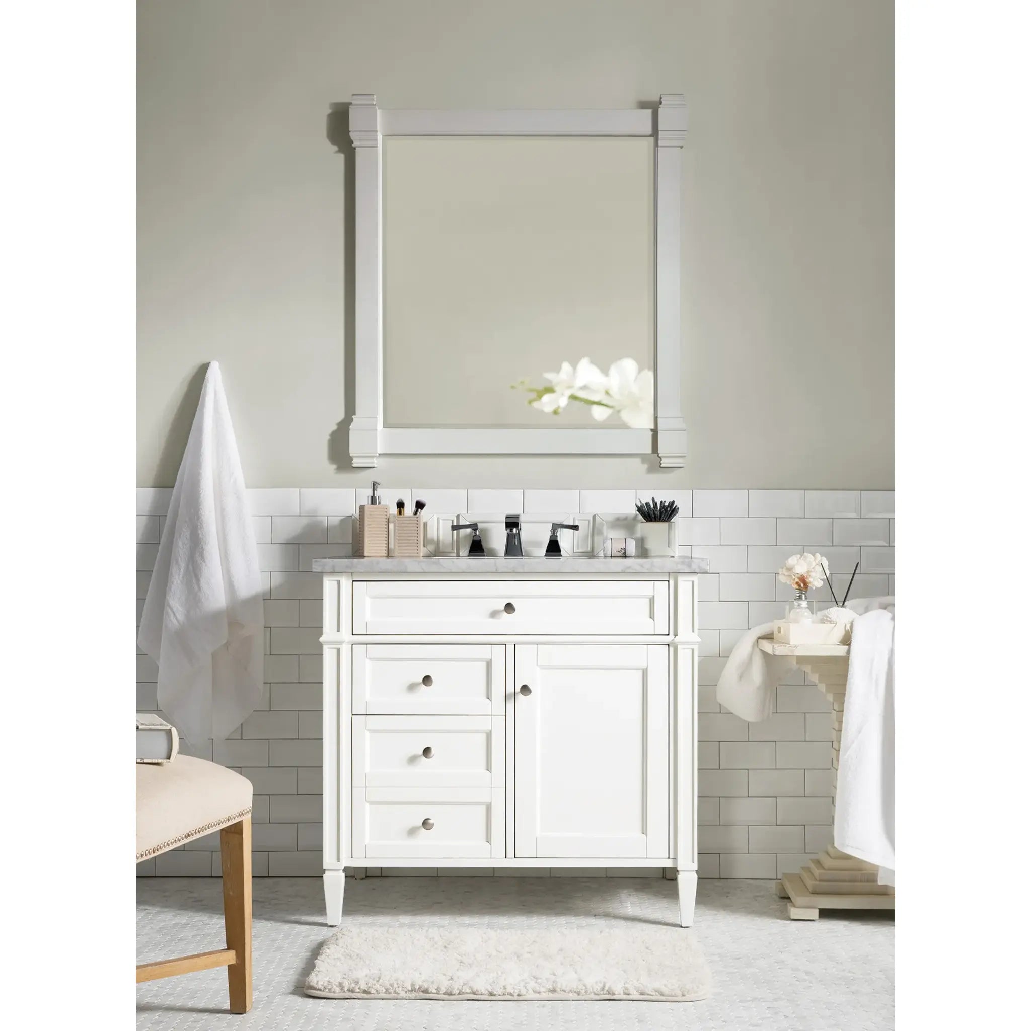 36" Brittany Single Vanity in Bright White-Carrara White Marble-8" Widespread image 1