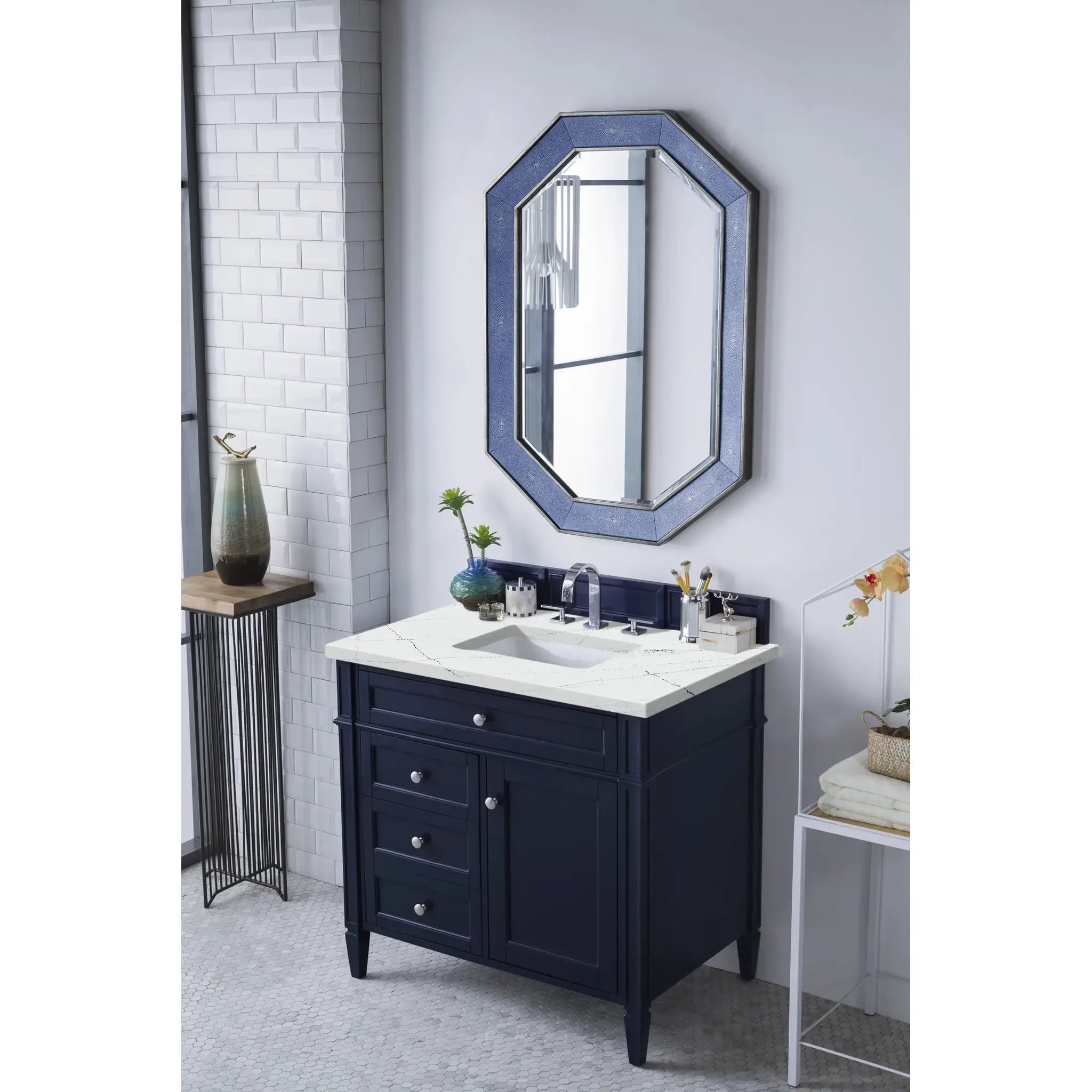 36" Brittany Single Vanity in Victory Blue-Ethereal Noctis Silestone-8" Widespread image 2