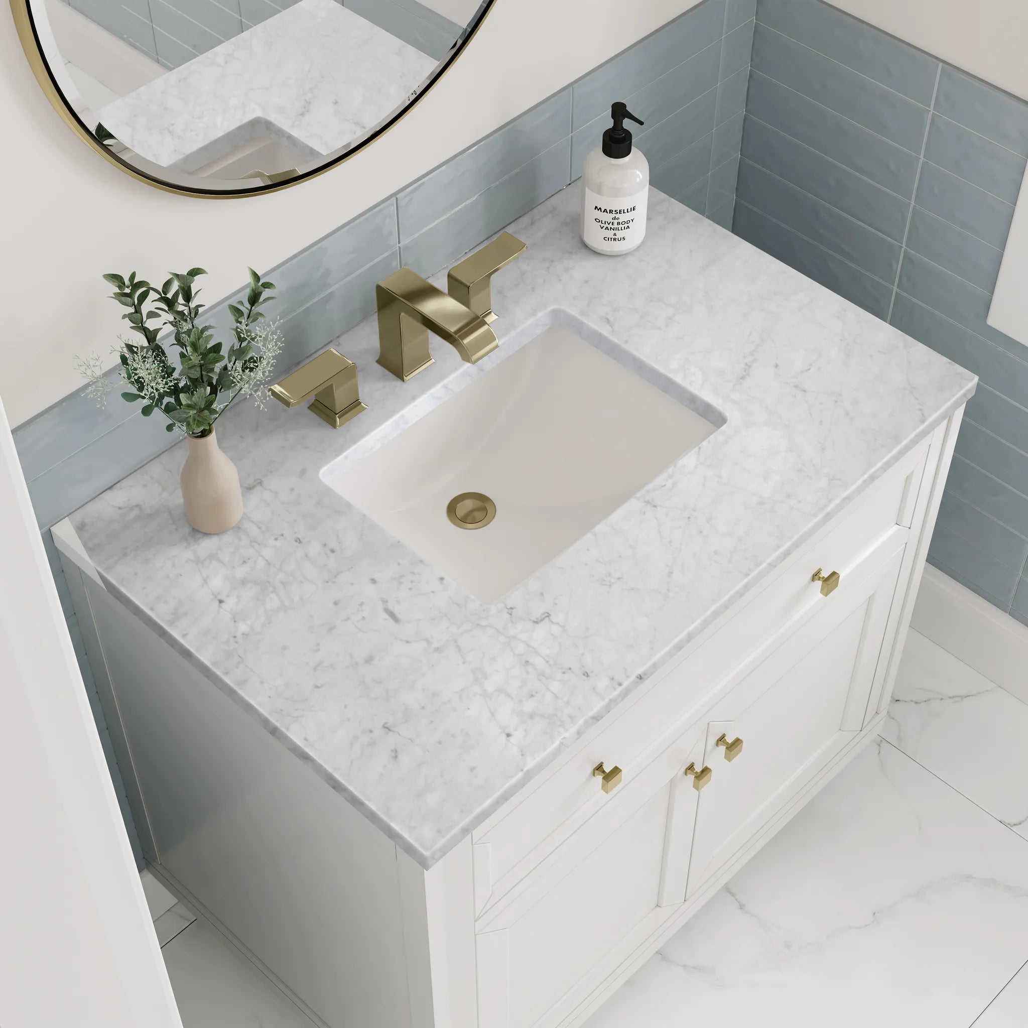 36" Chicago Single Vanity in Glossy White-Carrara White Marble-8" Widespread image 7