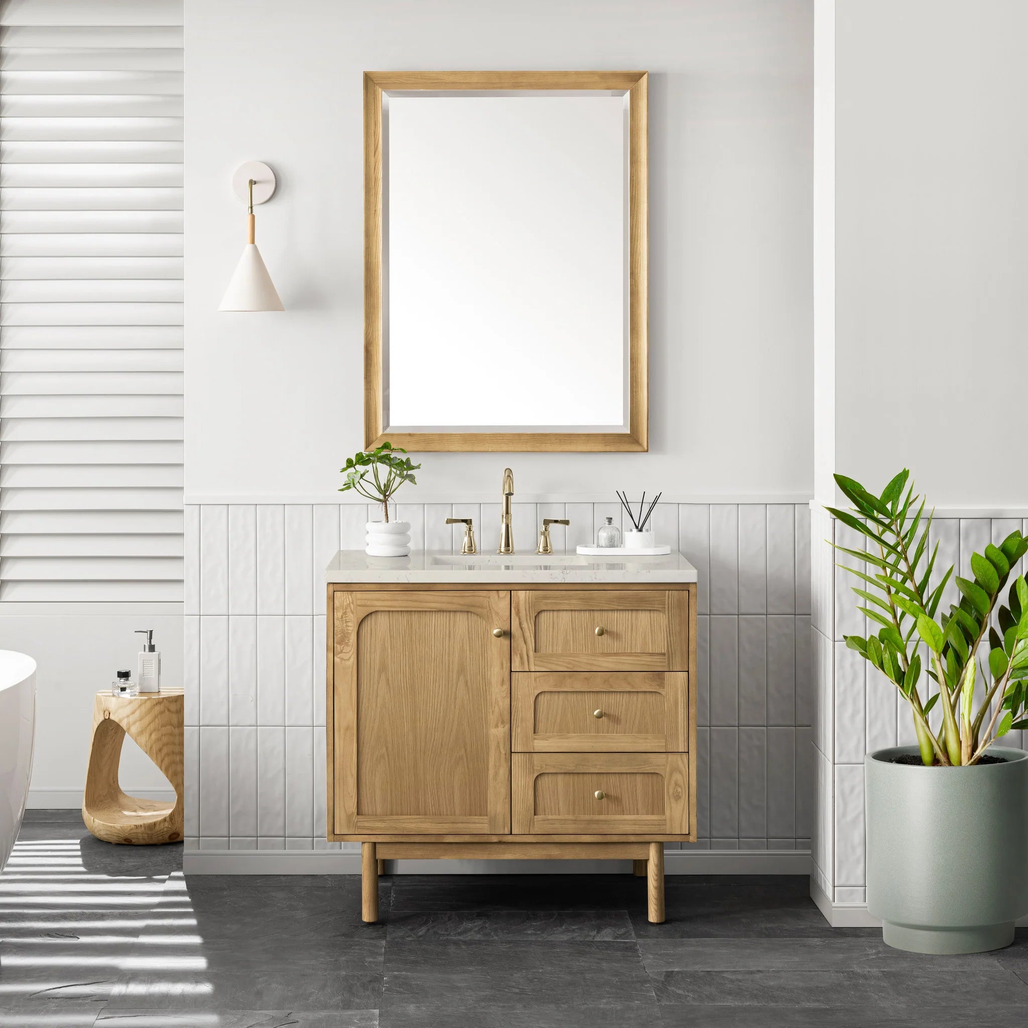 36-laurent-single-vanity-in-light-natural-oak-by-james-martin-vanities-siberian-silestone image 18