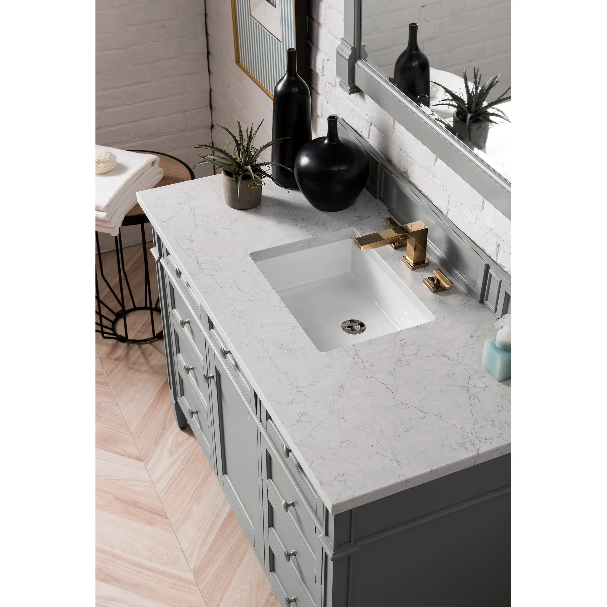 48 Brittany Single Vanity In Urban Gray Power Enabled Eternal Jasmine Pearl Silestone 8 Widespread 7