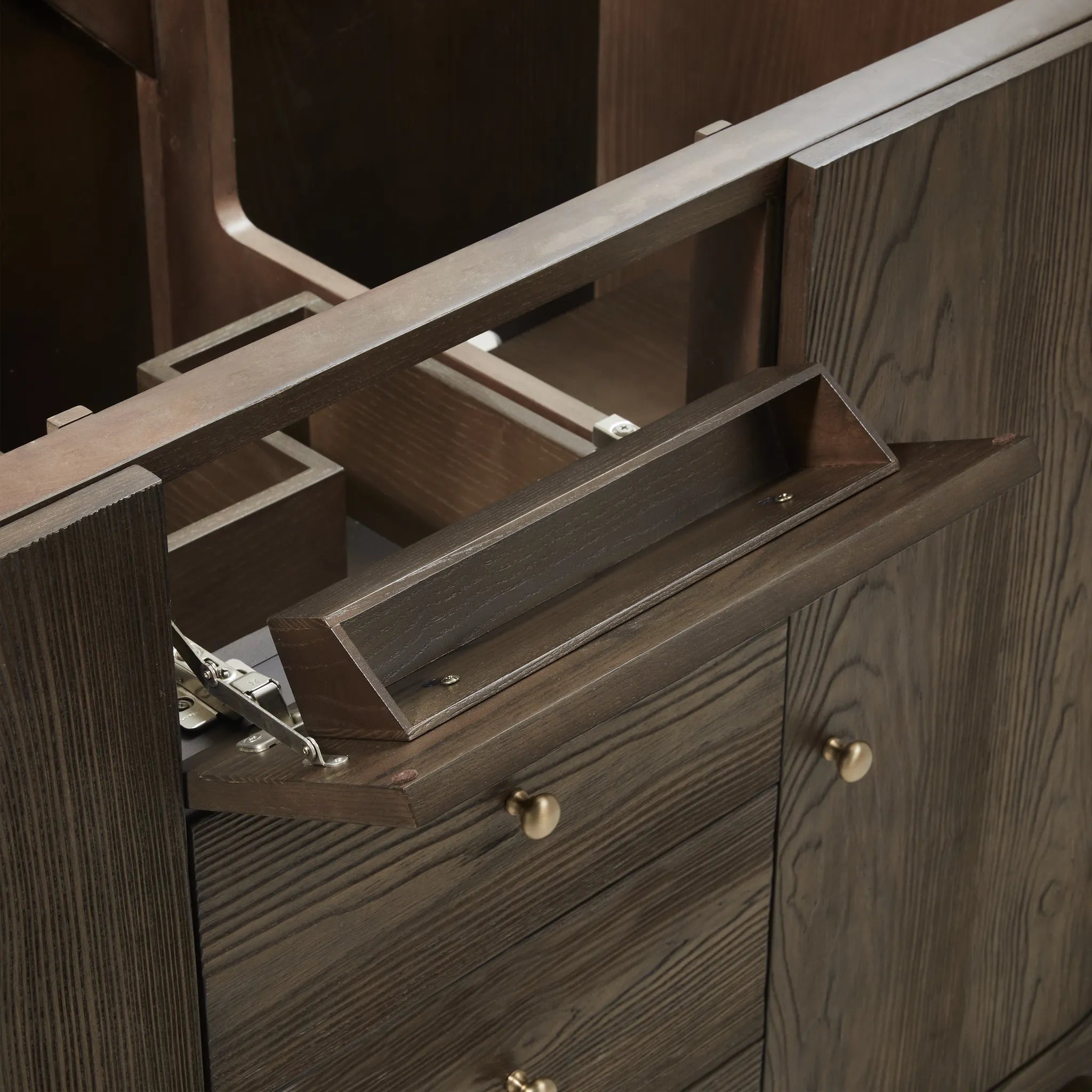 48" Gracyn Single Vanity in Sable in w/ 3 CM Victorian Silver Silestone Top Wireless Charger image 11