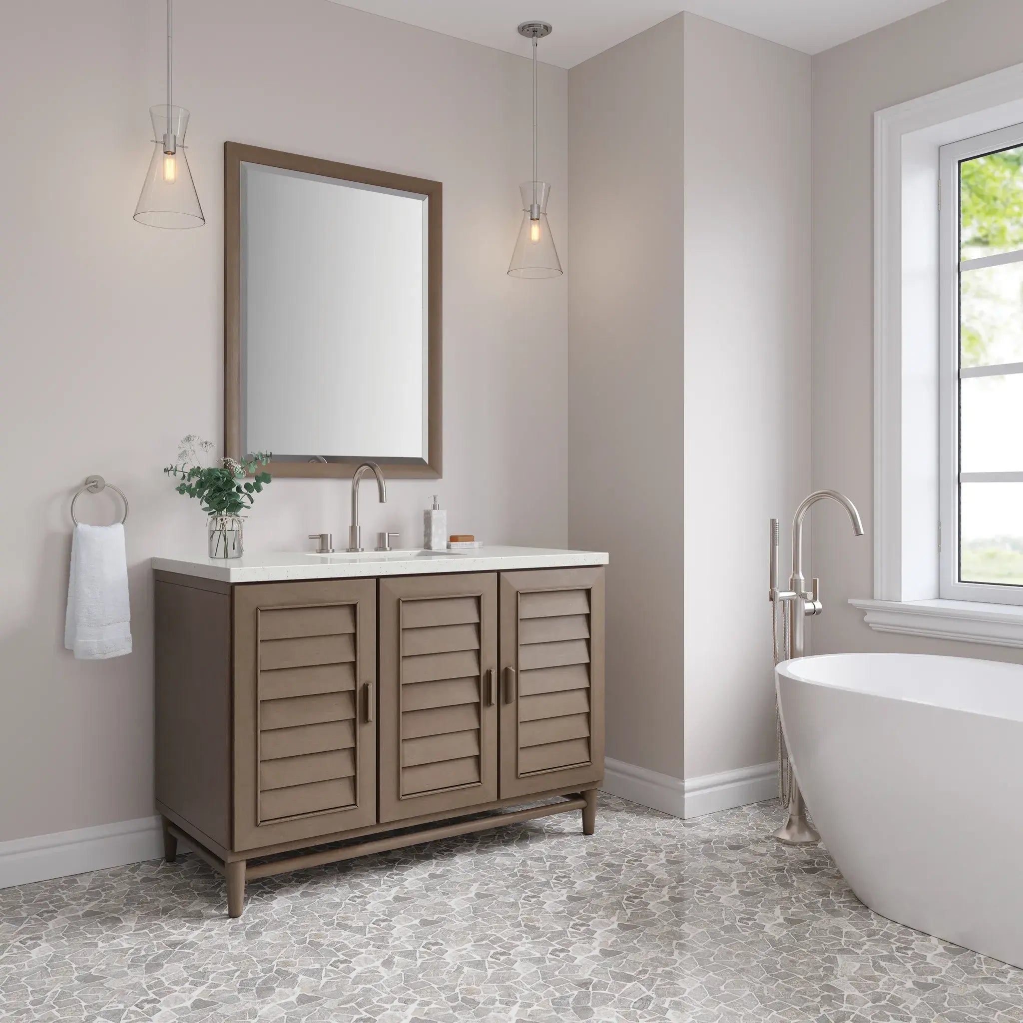 48" Portland Single Vanity in Whitewashed Walnut-Lime Delight Silestone-8" Widespread image 2