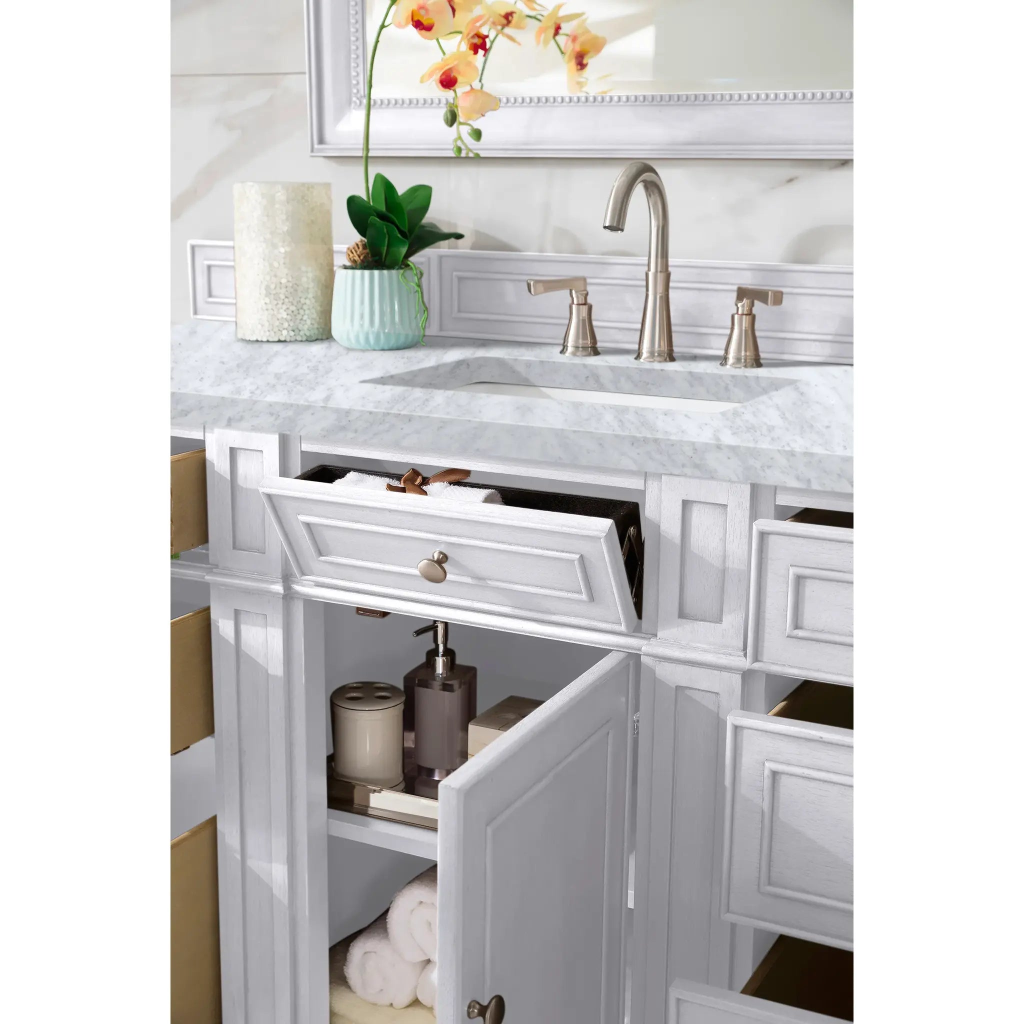 60" Bristol Single Vanity in Bright White-Carrara White Marble-8" Widespread image 3