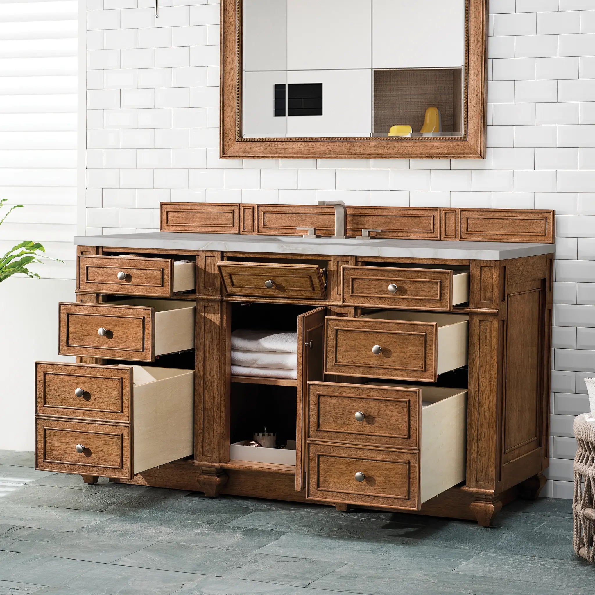 60 Bristol Single Vanity In Saddle Brown Power Enabled Victorian Silver Silestone 8 Widespread 7