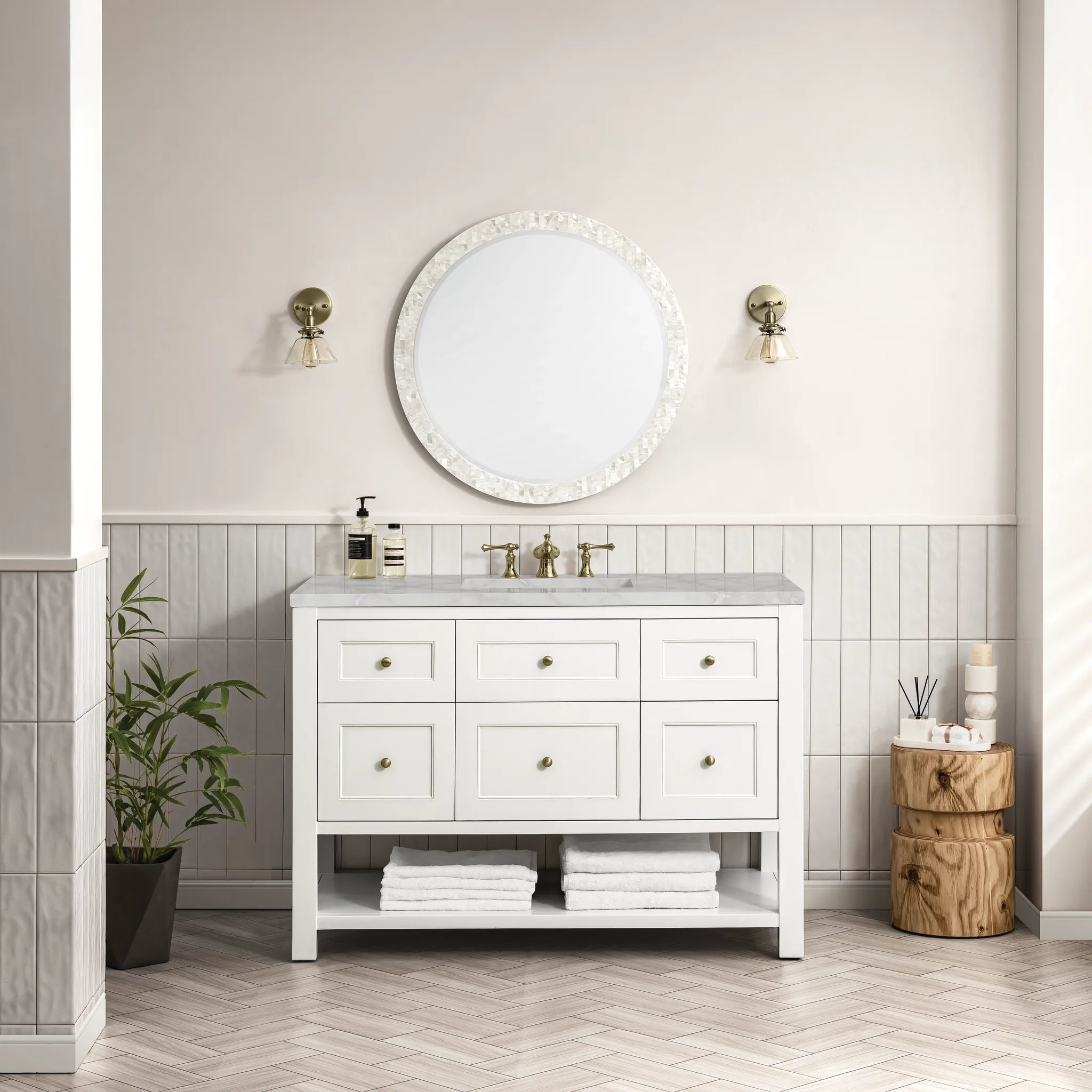 Breckenridge 48" Single Vanity in Bright White Wireless Charger-Victorian Silver Silestone-8" Widespread image 4