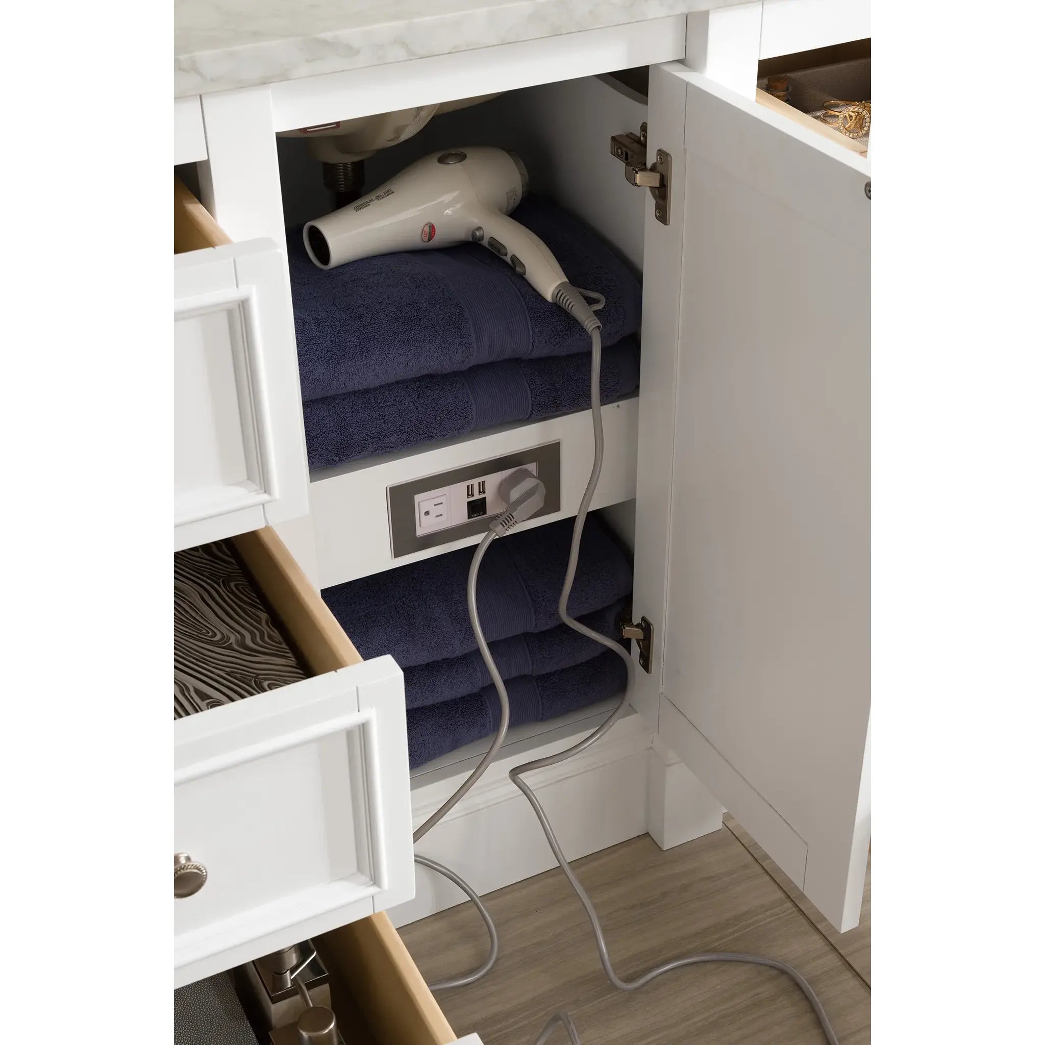De Soto 118" Double Vanity Set in Bright White-Carrara White Marble image 5