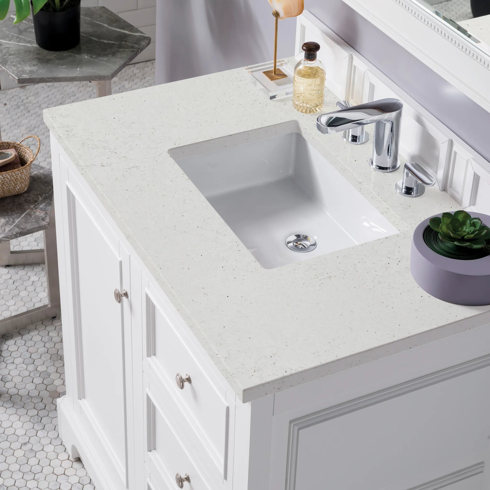 De Soto 36" Single Vanity in Bright White-Lime Delight Silestone-8" Widespread image 4