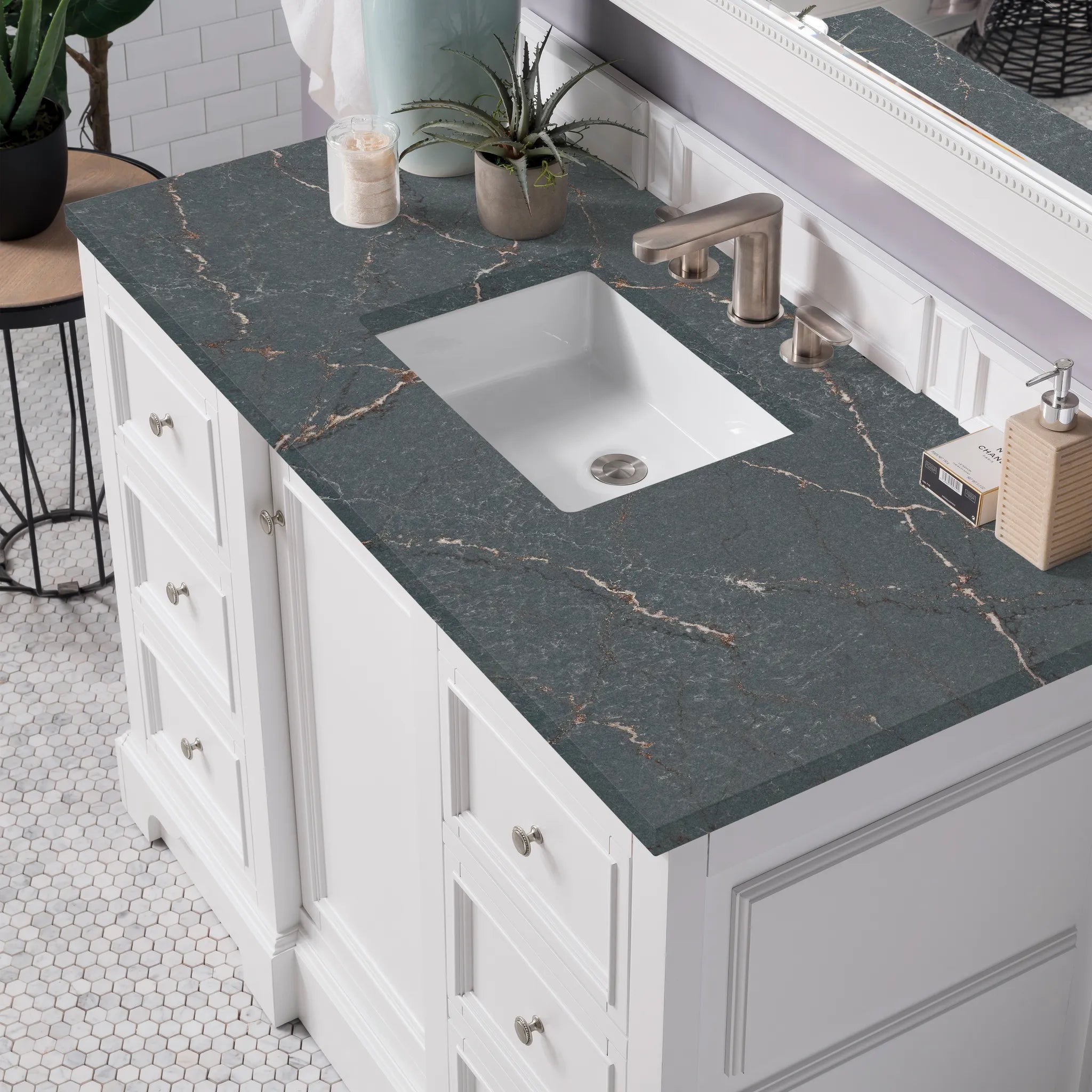 De Soto 48" Single Vanity in Bright White-Parisien Bleu Silestone-8" Widespread image 4